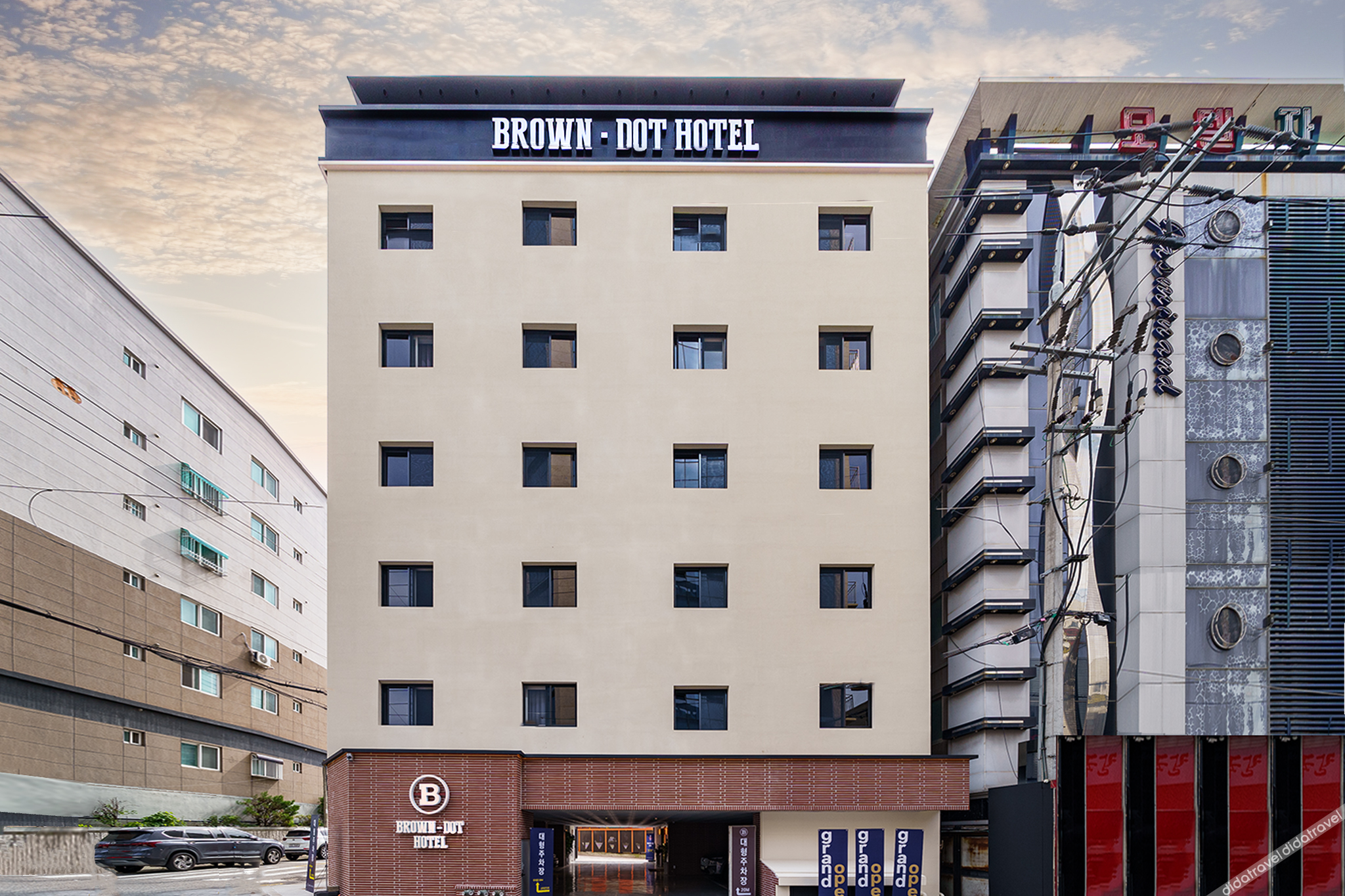 Brown-Dot Hotel Geomdan 2*