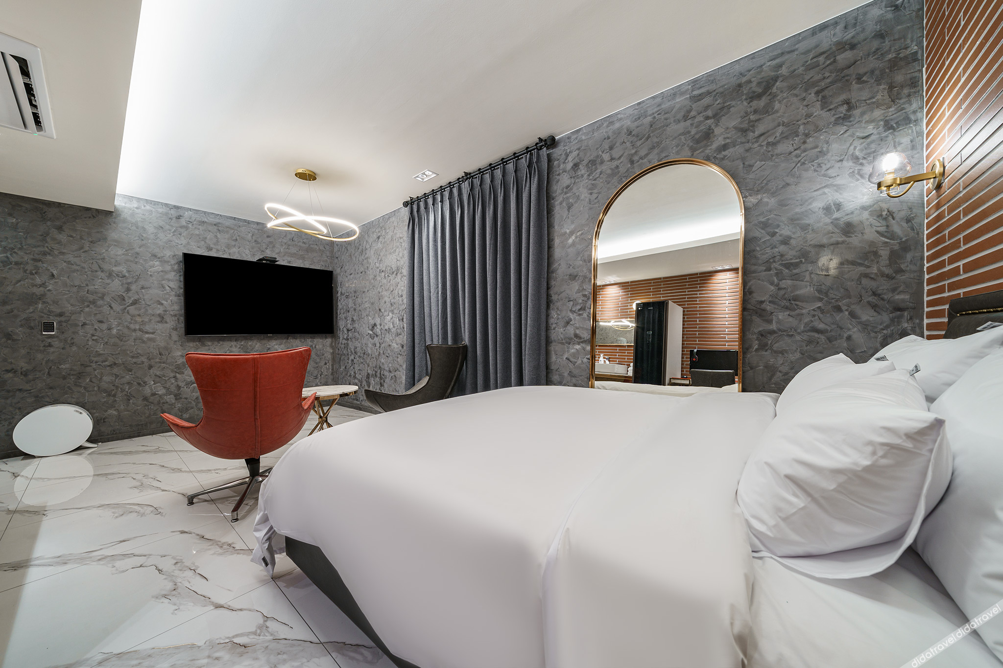 Brown-Dot Hotel Geomdan 2*