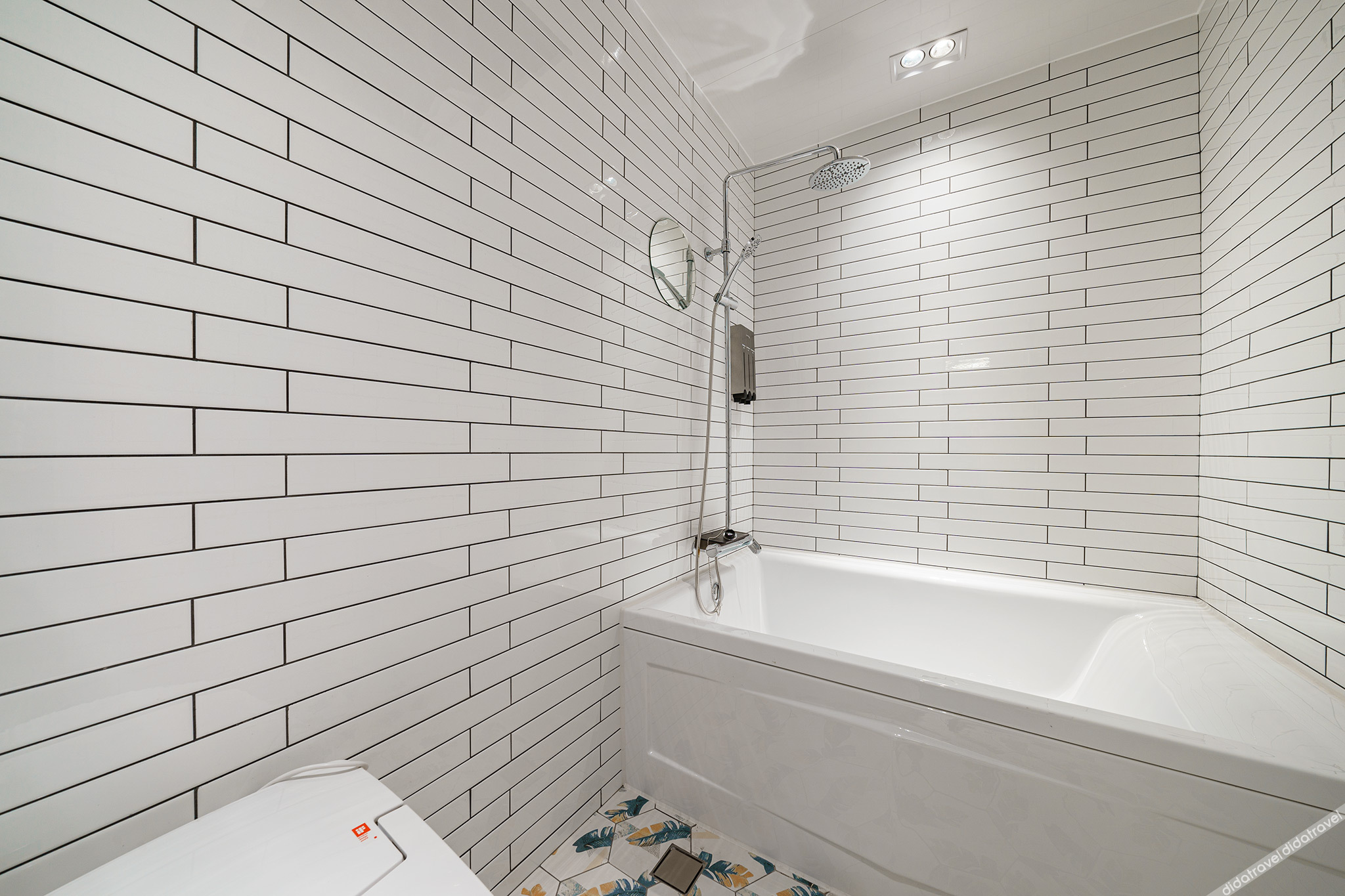Brown-Dot Hotel Geomdan 2*