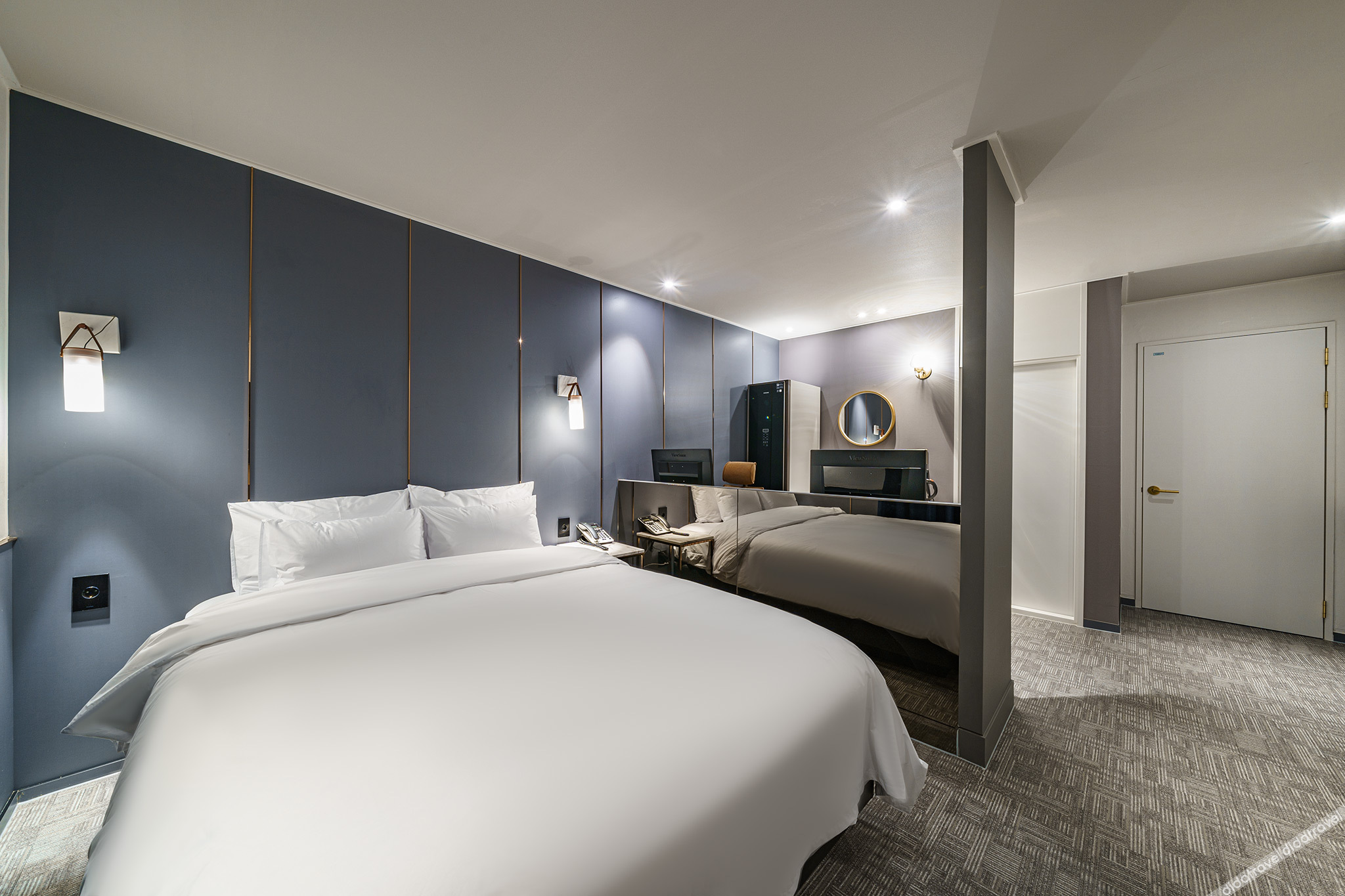 Brown-Dot Hotel Geomdan 2*