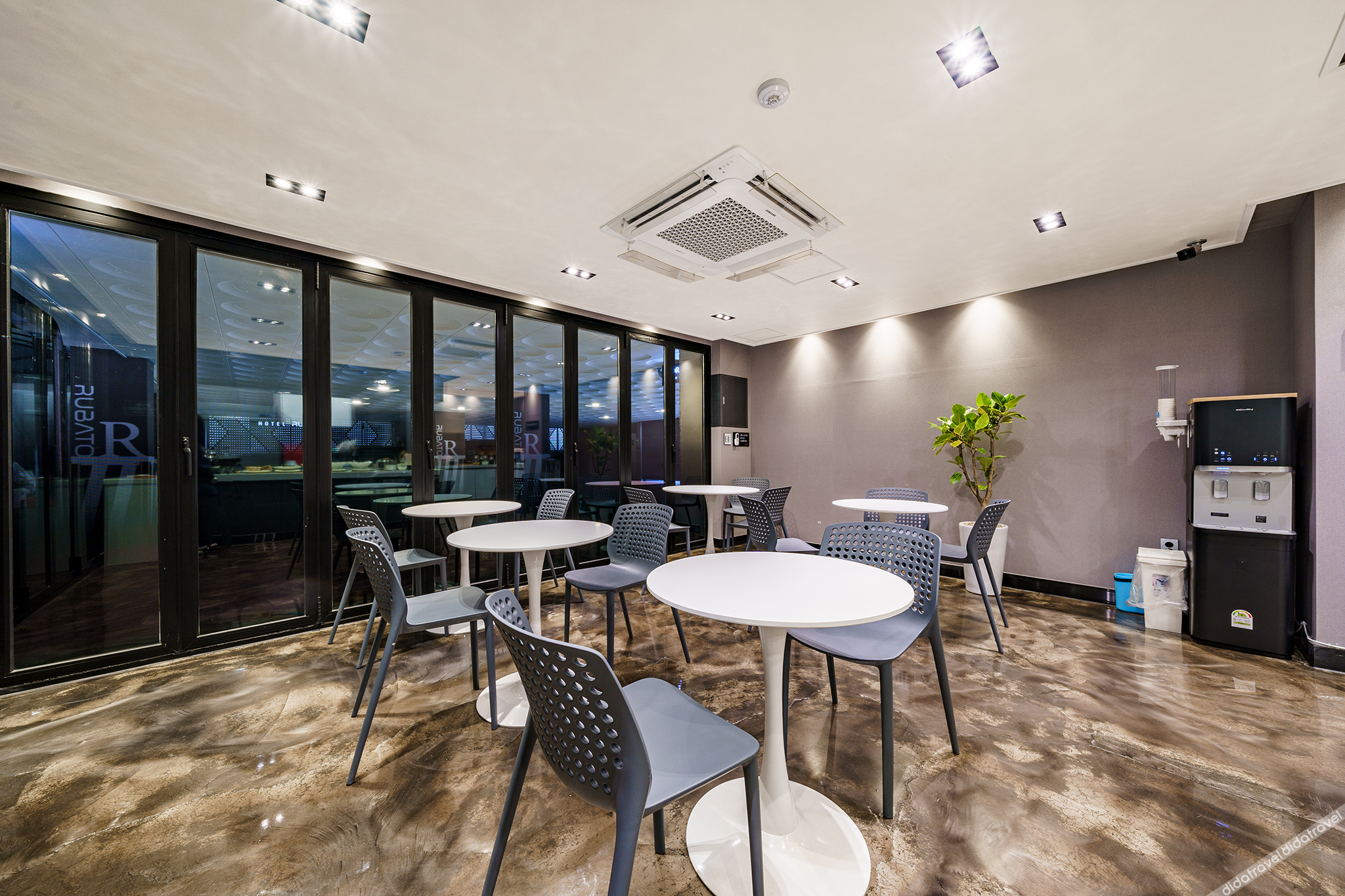 HOTEL RUBATO RB 2*