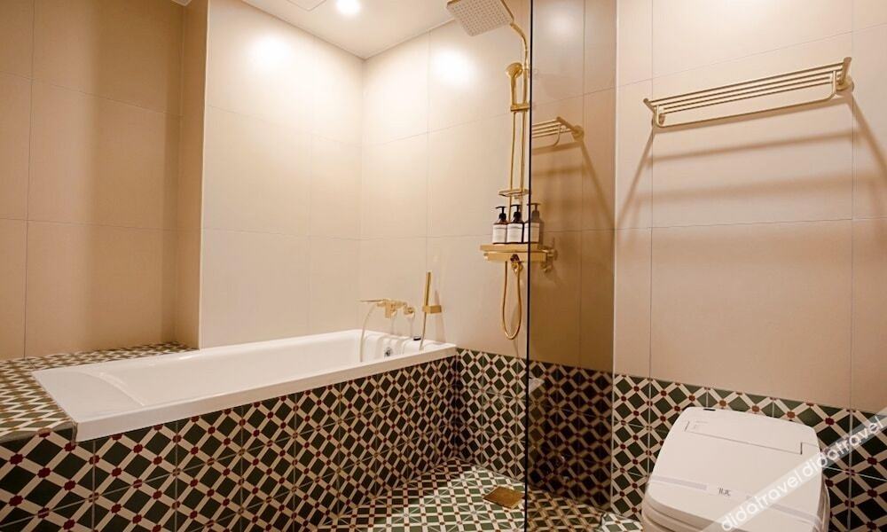 GUMDAN IPPDA HOTEL 2*