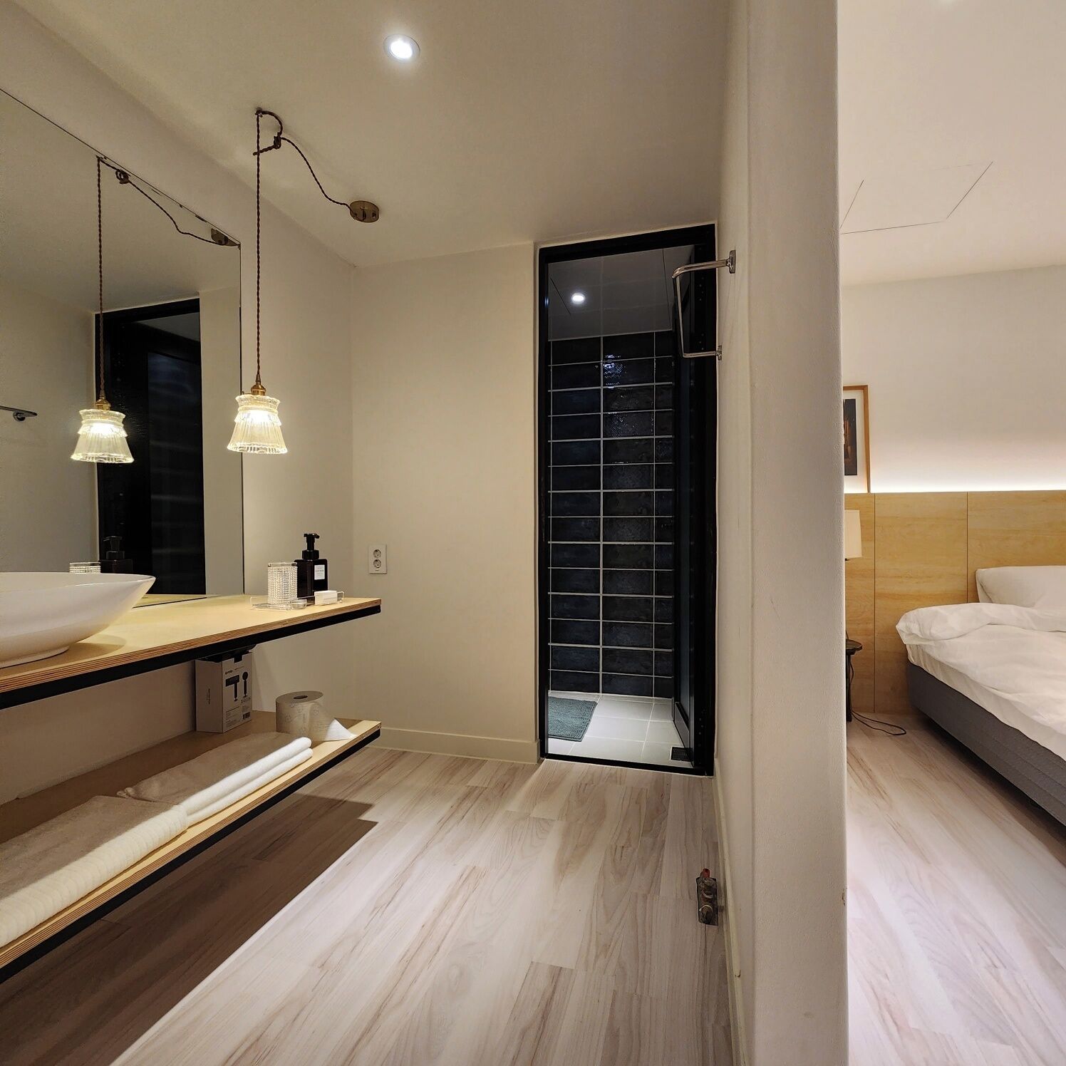 world house 3*