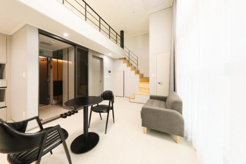 COOPSTAY KOAROO YEOSU 2*