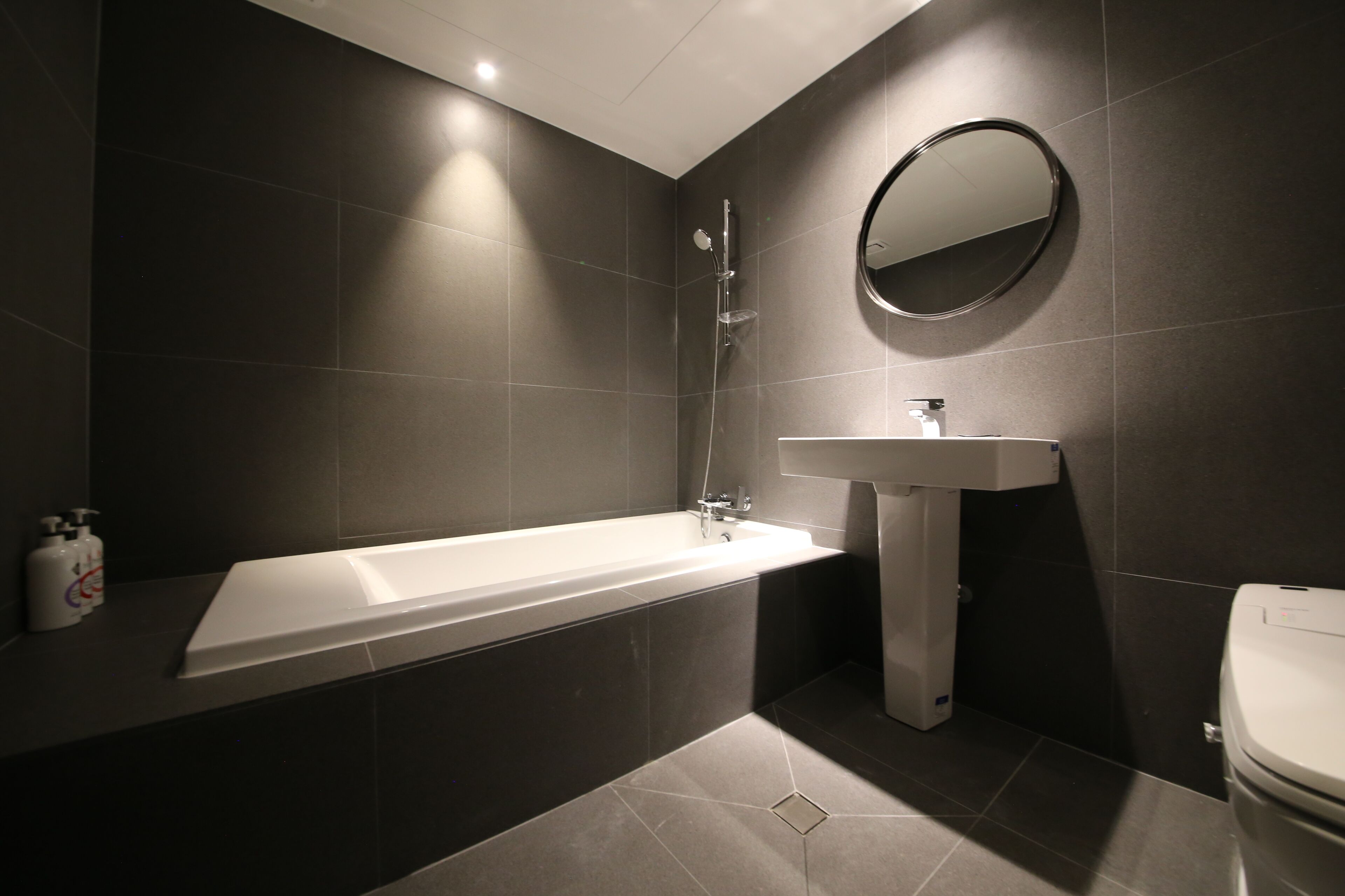Ninespot Hotel 2*