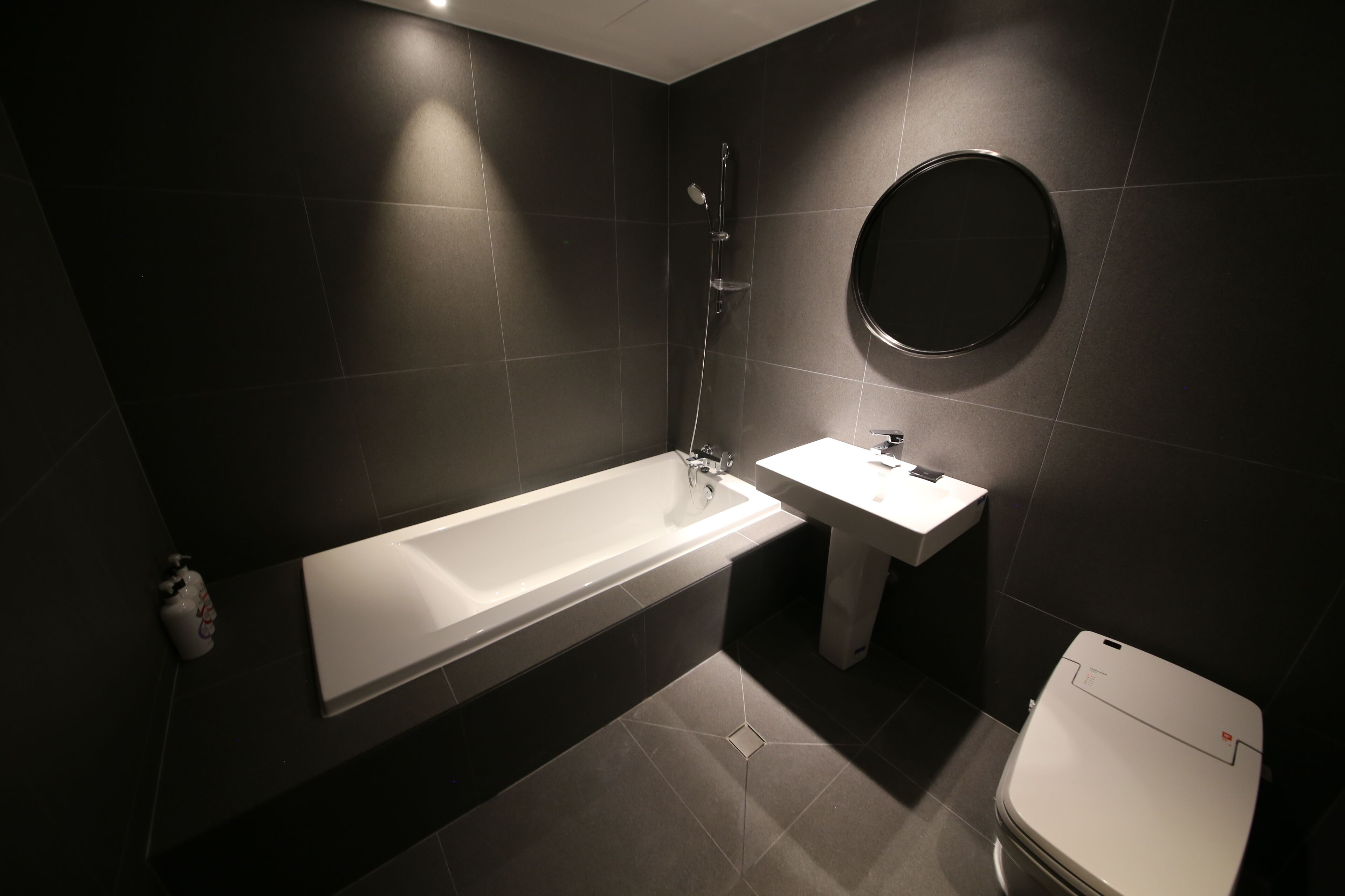 Ninespot Hotel 2*