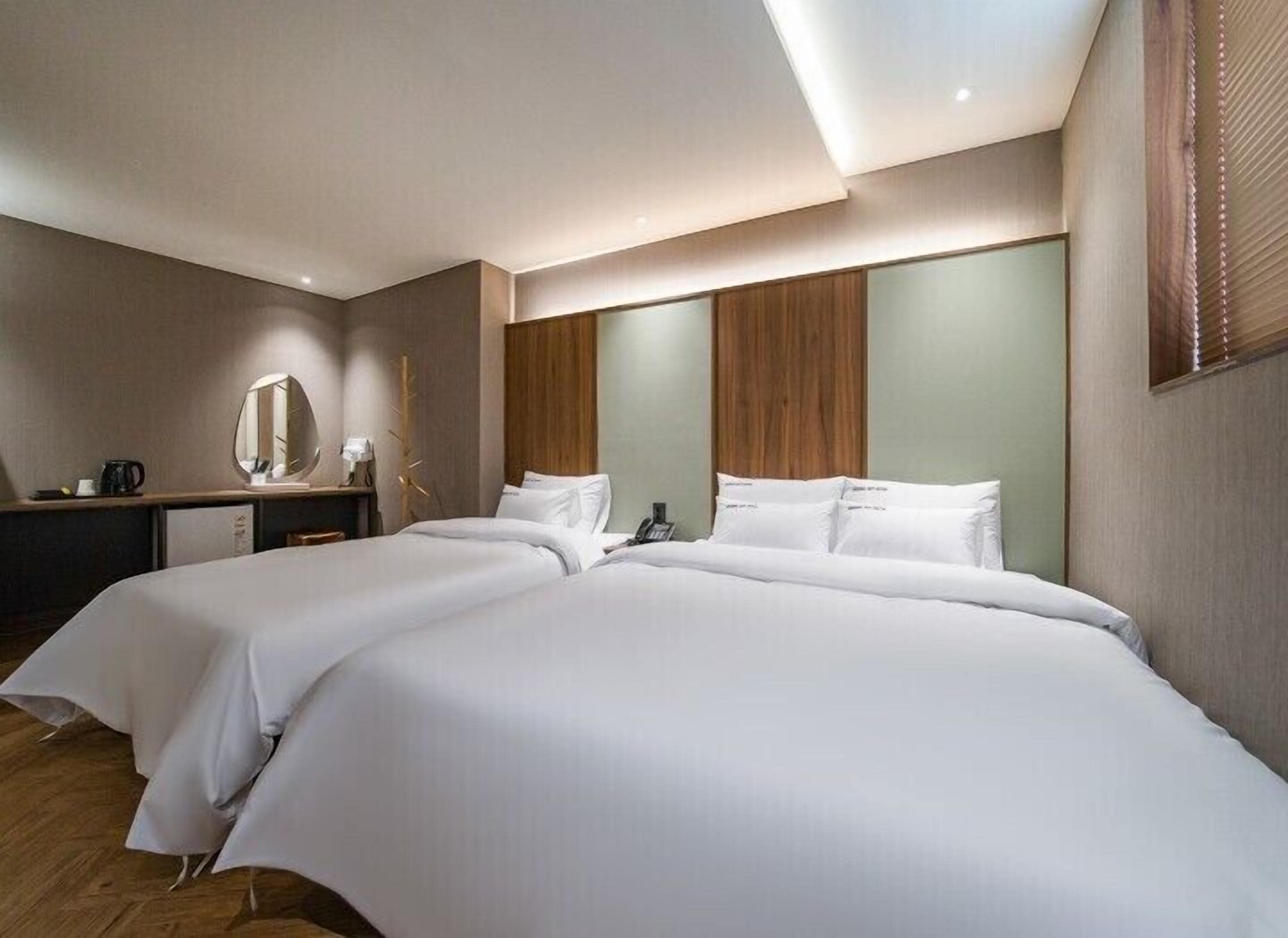 Brown Dot Hotel Eurwangri 3*