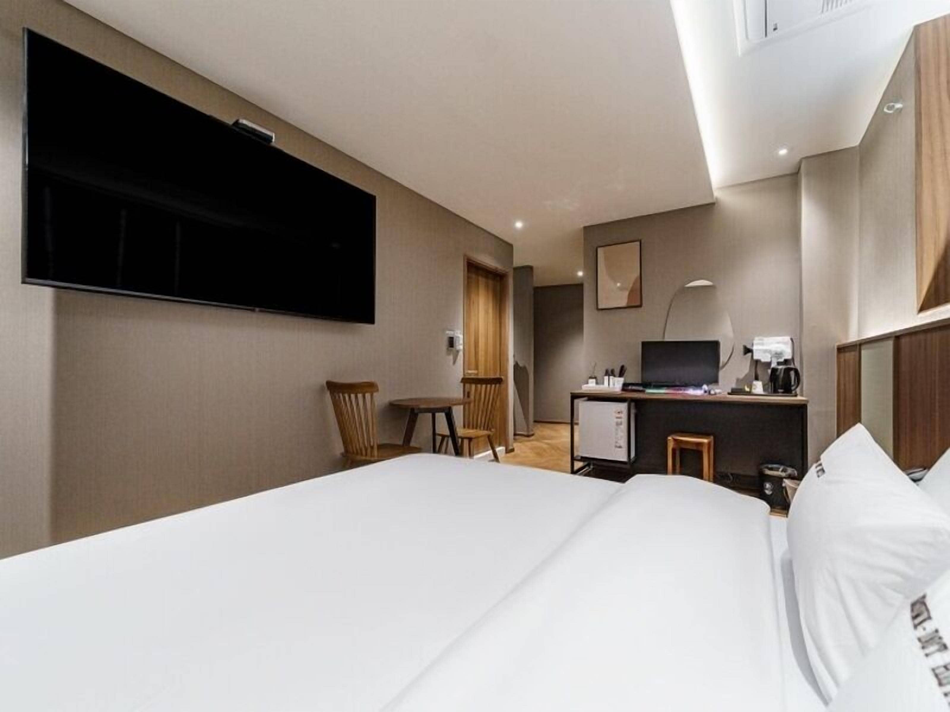 Brown Dot Hotel Eurwangri 3*