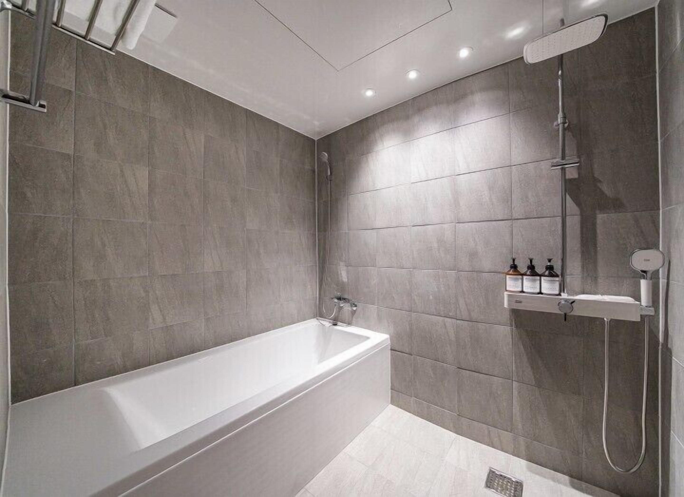 Brown Dot Hotel Eurwangri 3*