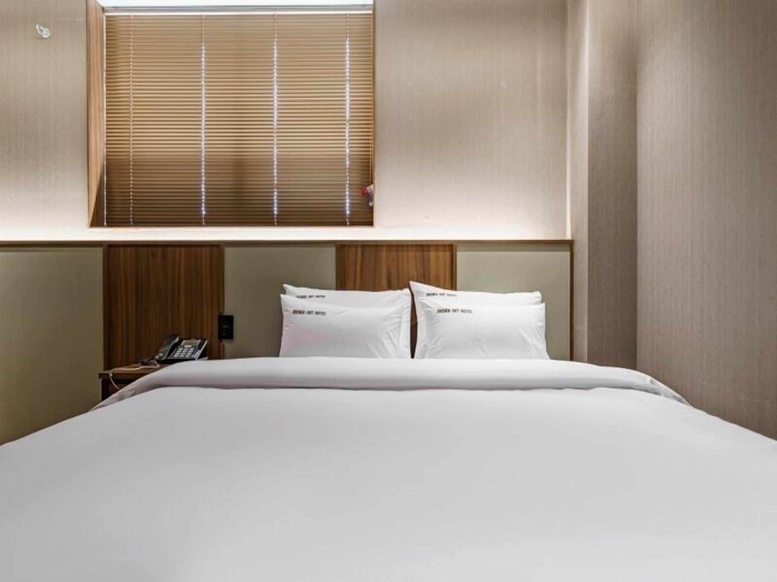 Brown Dot Hotel Eurwangri 3*