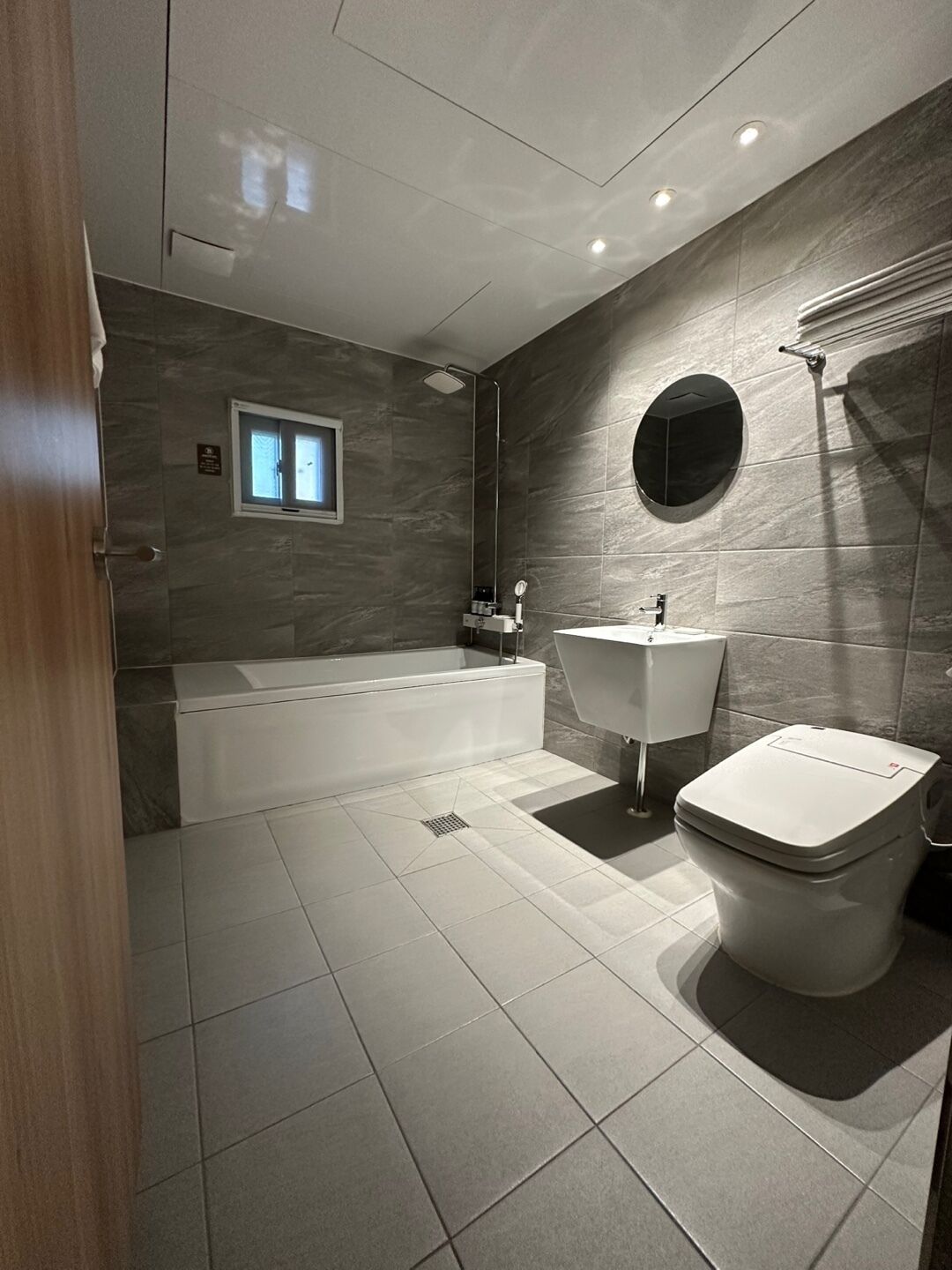 Brown Dot Hotel Eurwangri 3*