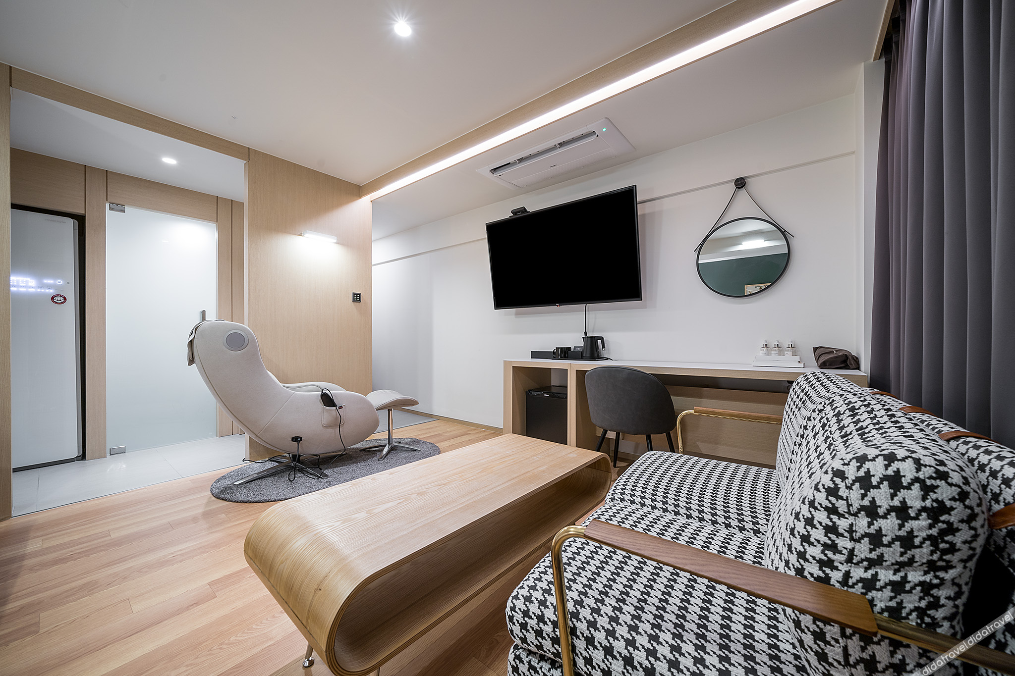 Dongnae Hound Hotel Sajik Minam Station 2*