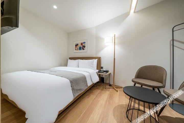 Dongnae Hound Hotel Sajik Minam Station 2*
