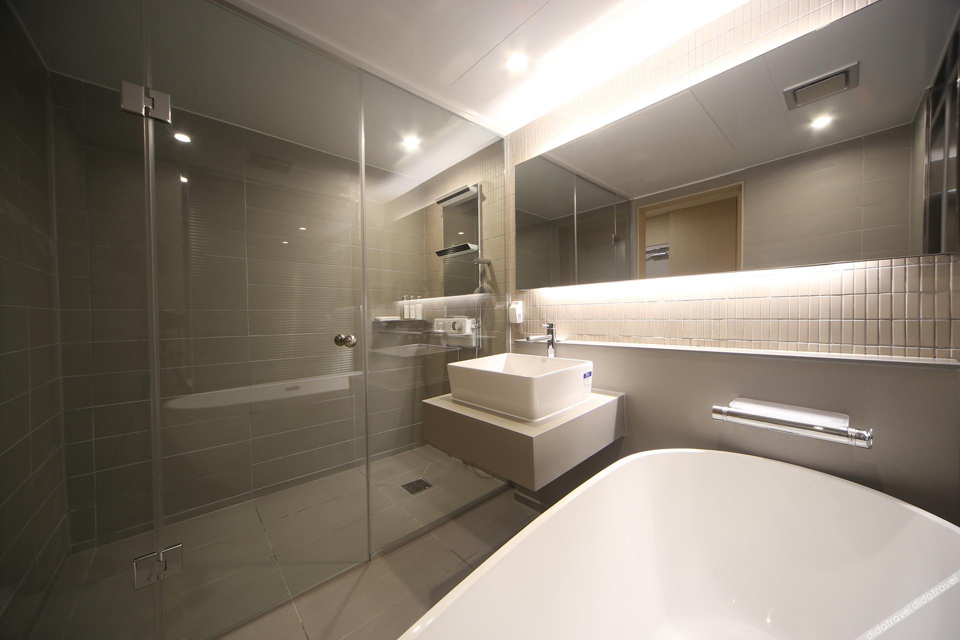 Dongnae Hound Hotel Sajik Minam Station 2*