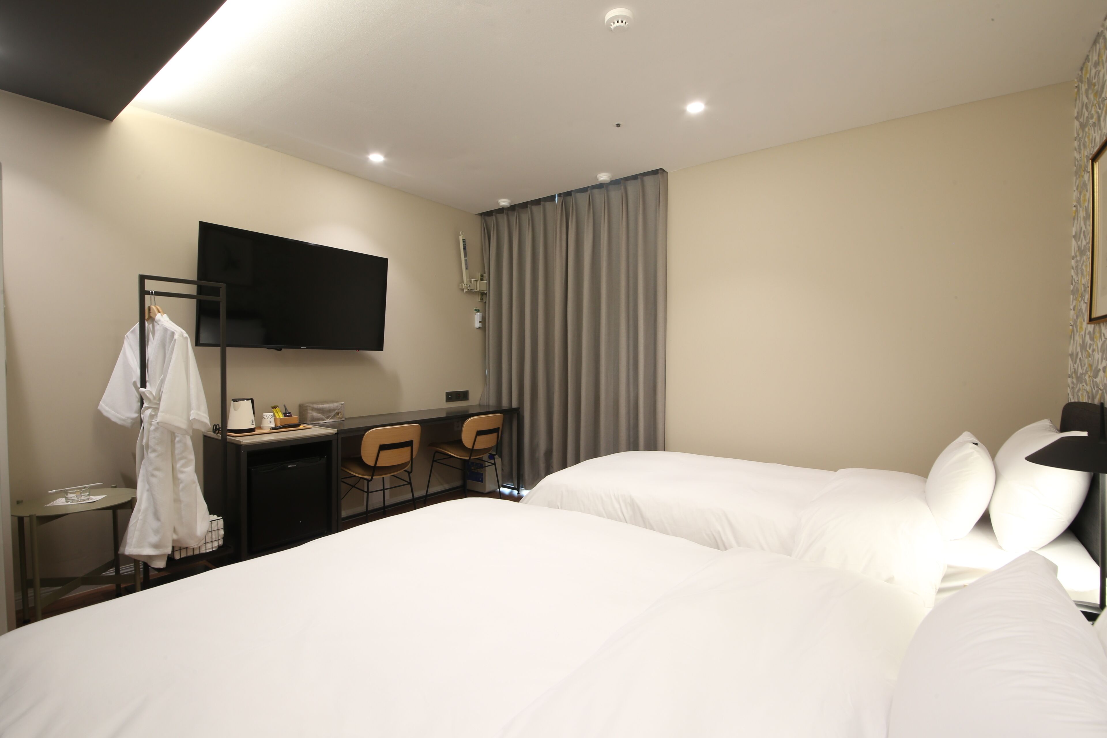 Brown Dot Hotel Busan Sajik Stadium 2*