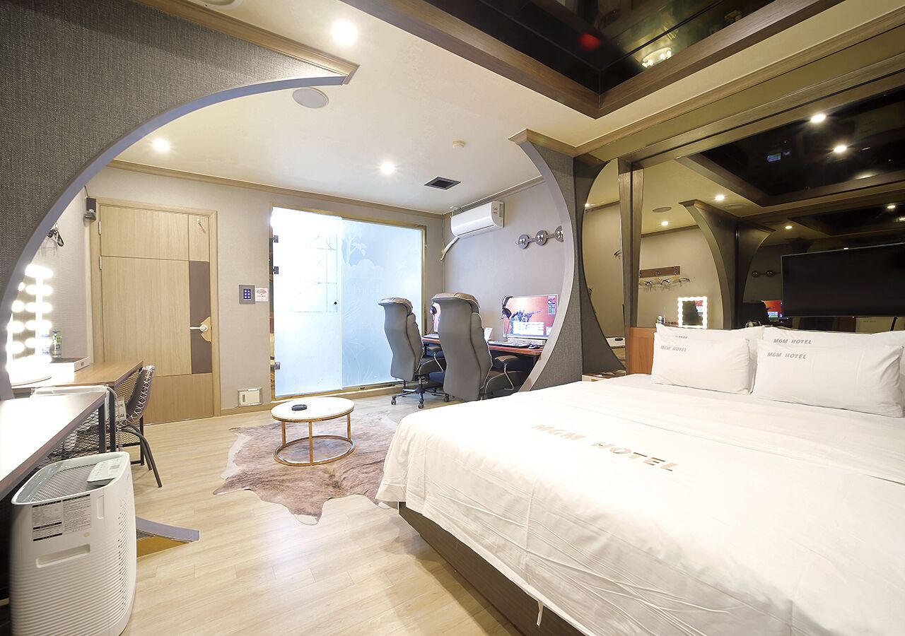 Hotel Via 2*