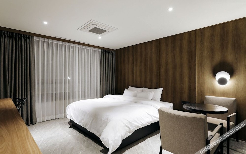 Ilsan Queen Town Hotel 2*