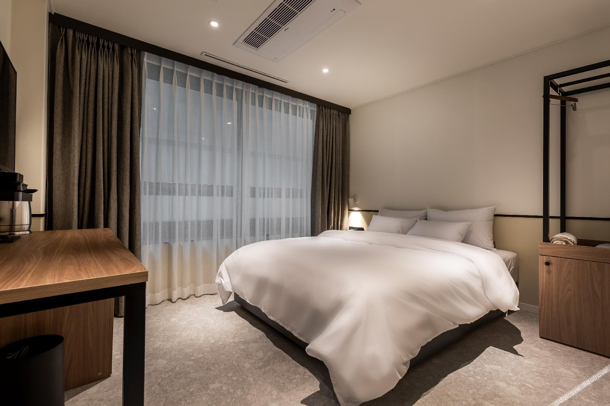 Ilsan Queen Town Hotel 2*