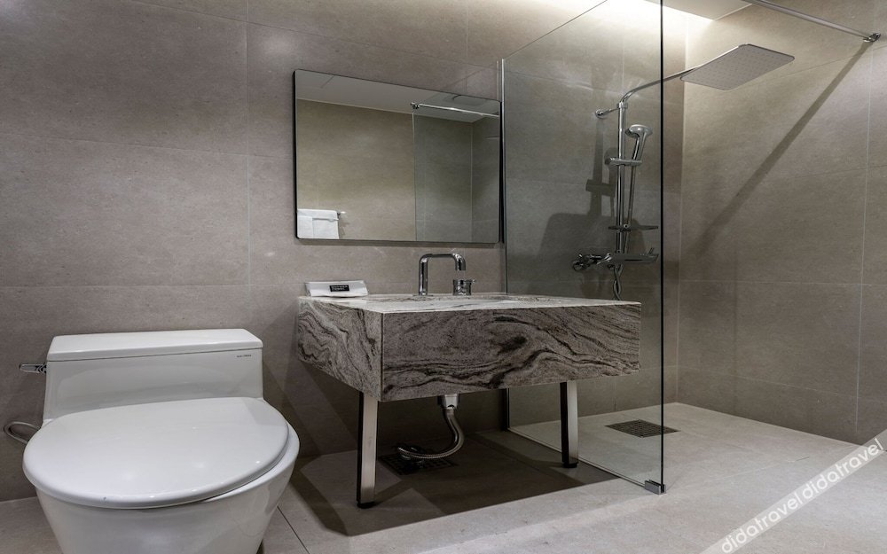 Ilsan Queen Town Hotel 2*