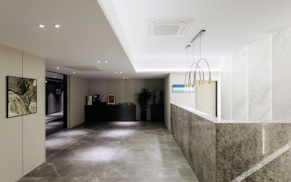 Ilsan Queen Town Hotel 2*