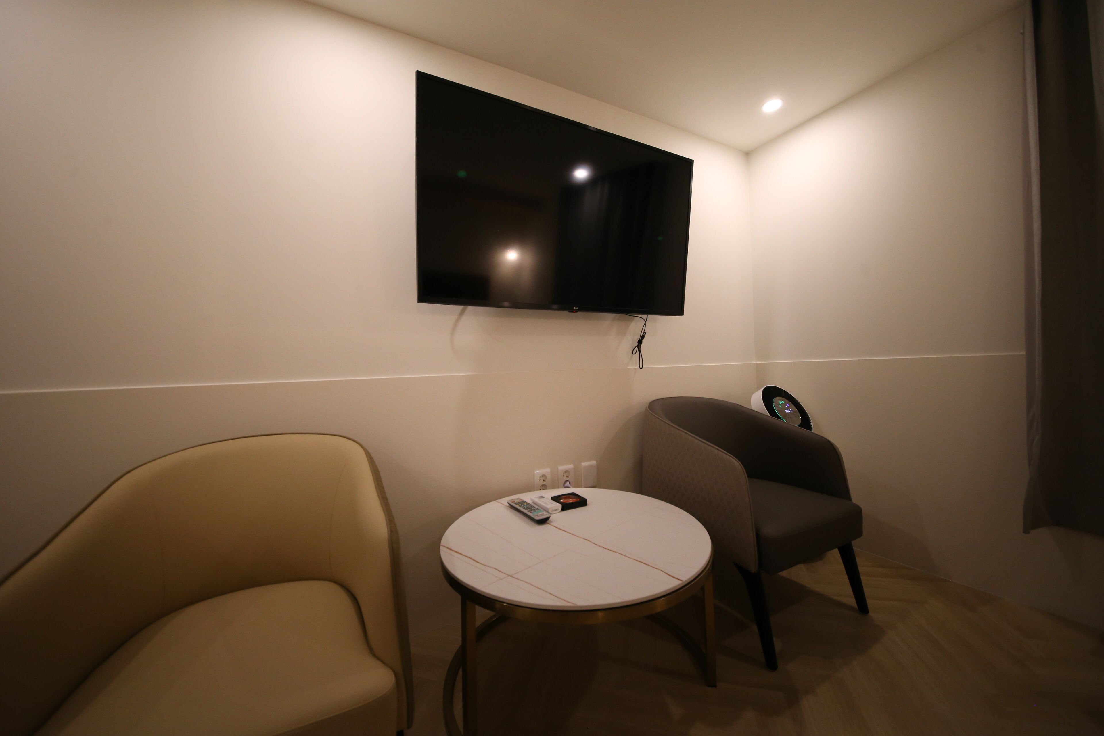 25 HOTEL 2*