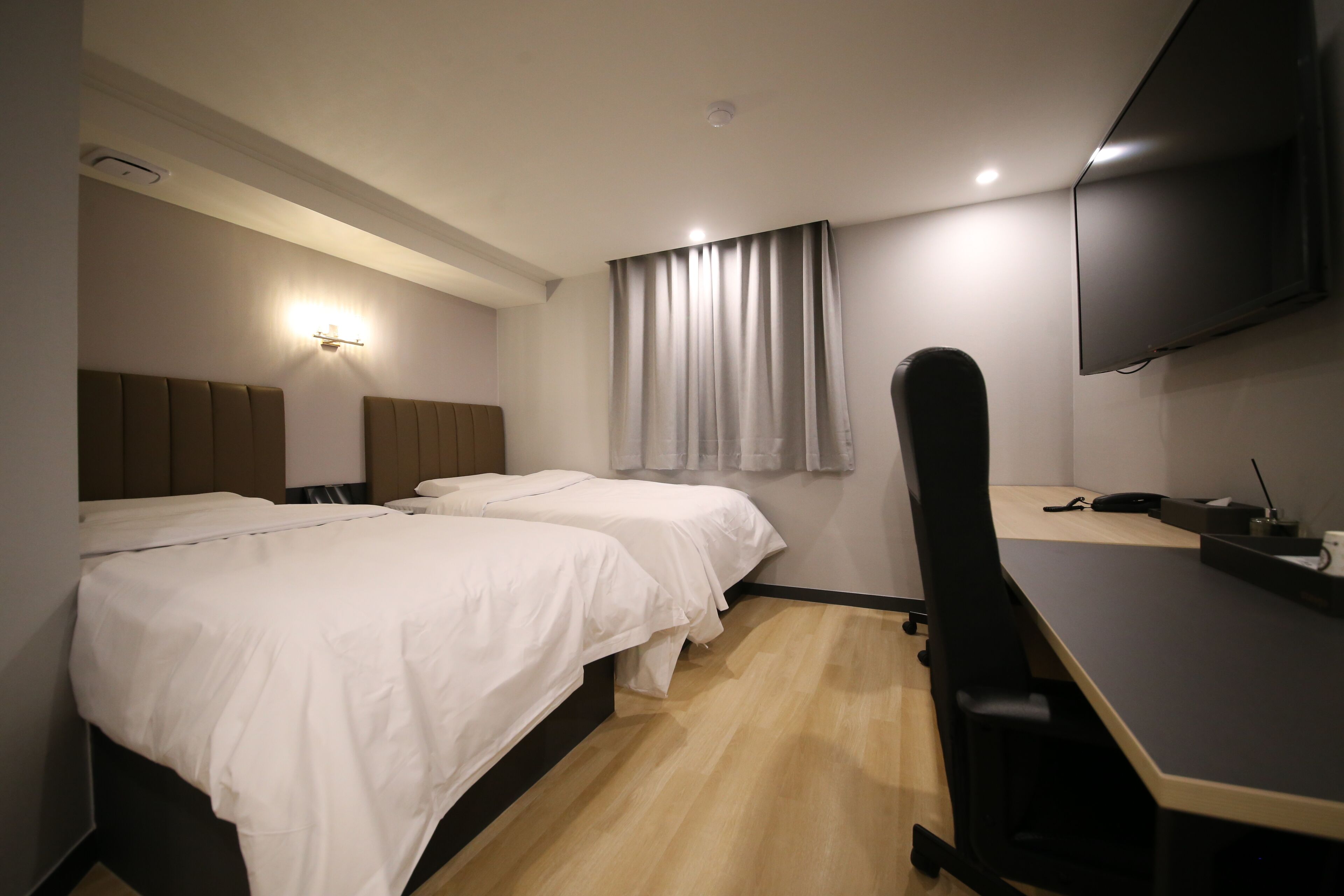 25 HOTEL 2*