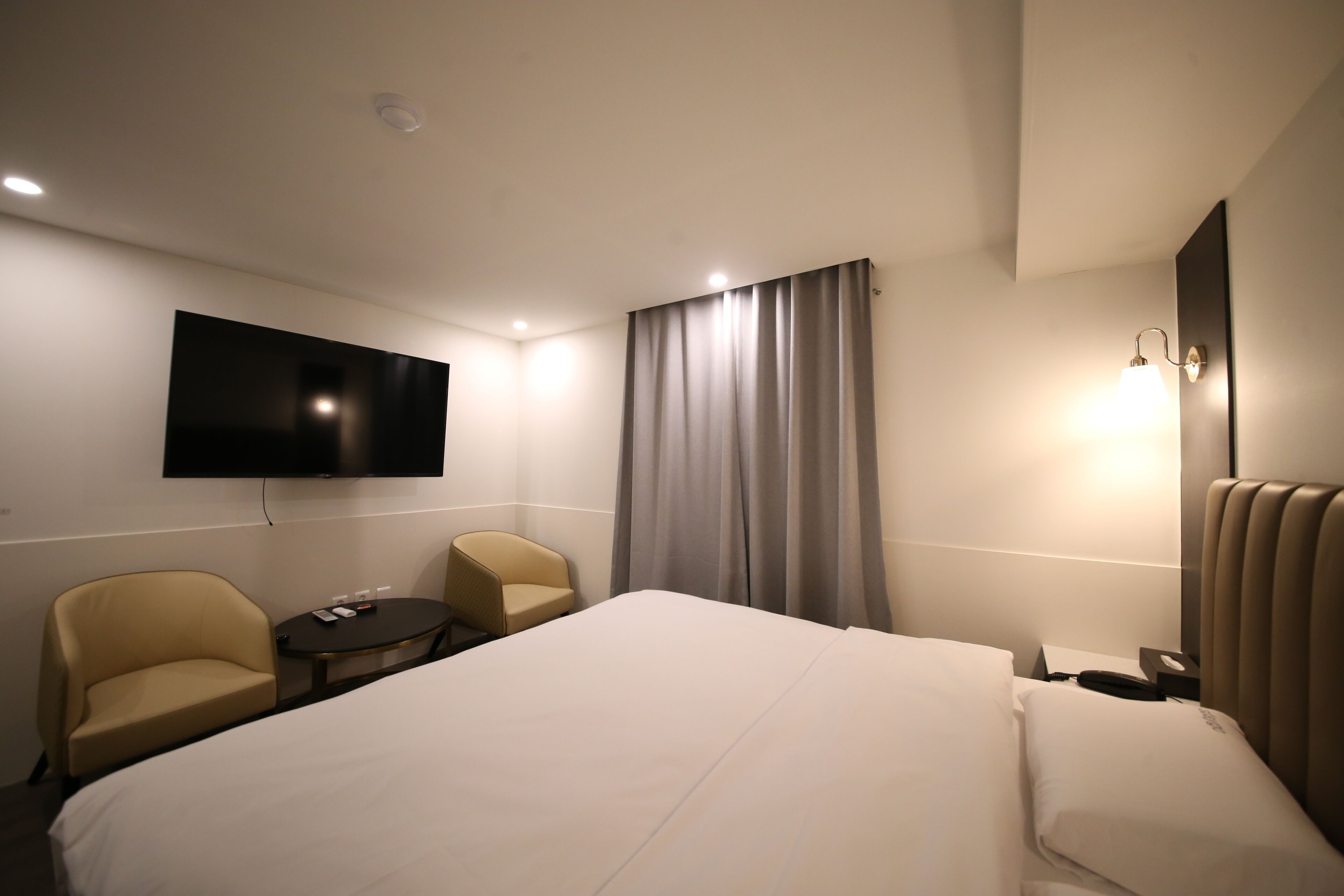 25 HOTEL 2*