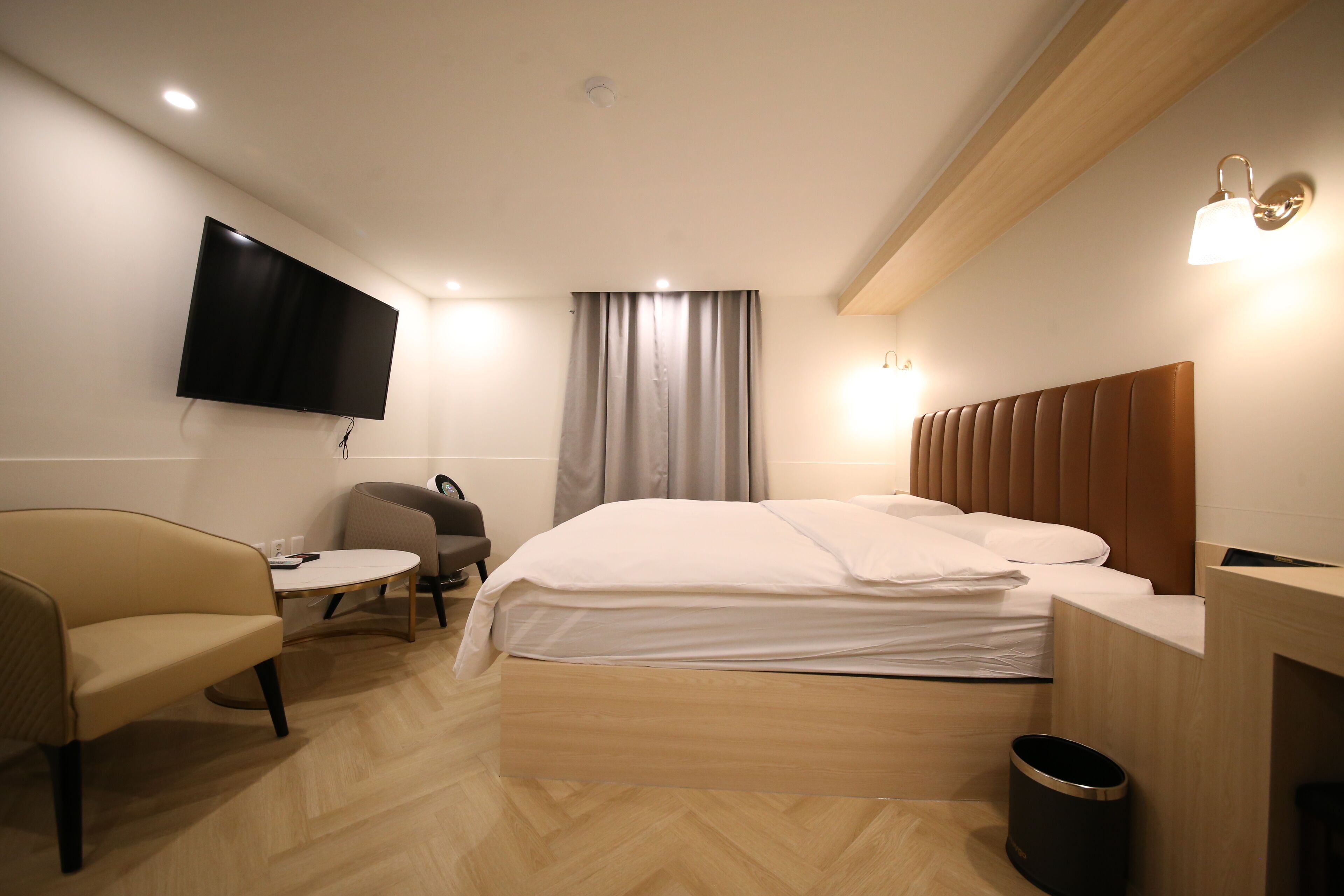25 HOTEL 2*