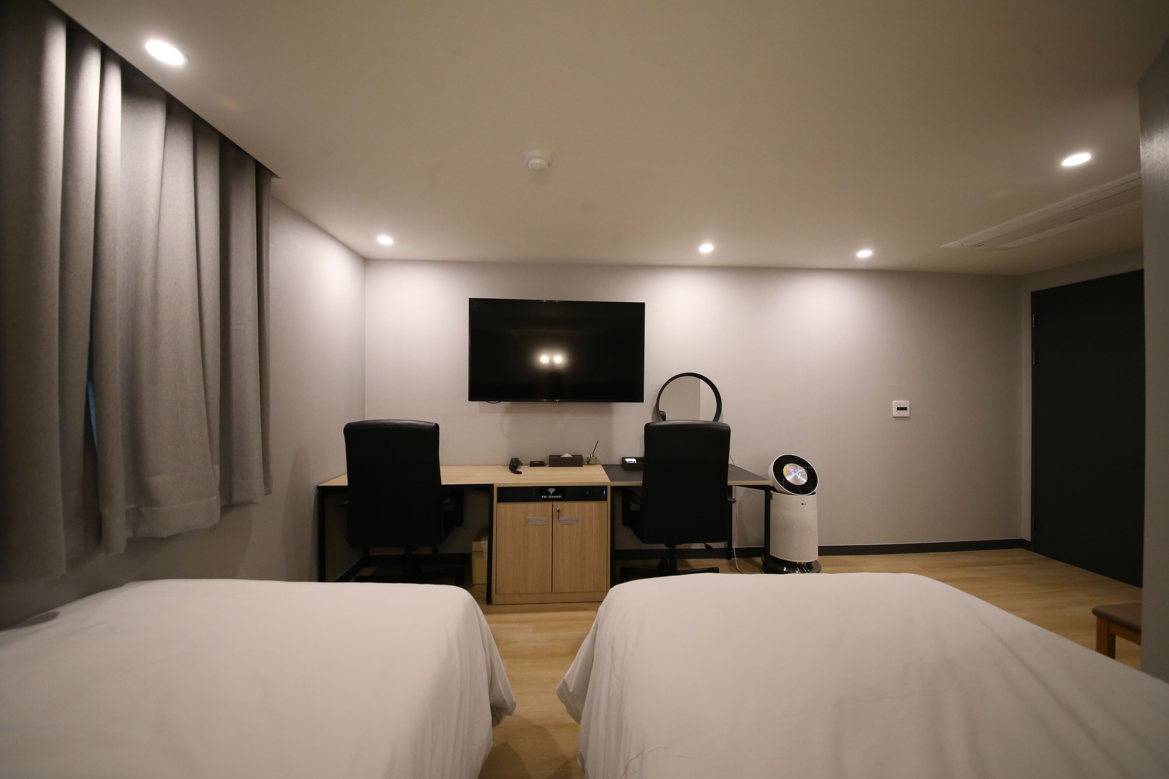 25 HOTEL 2*
