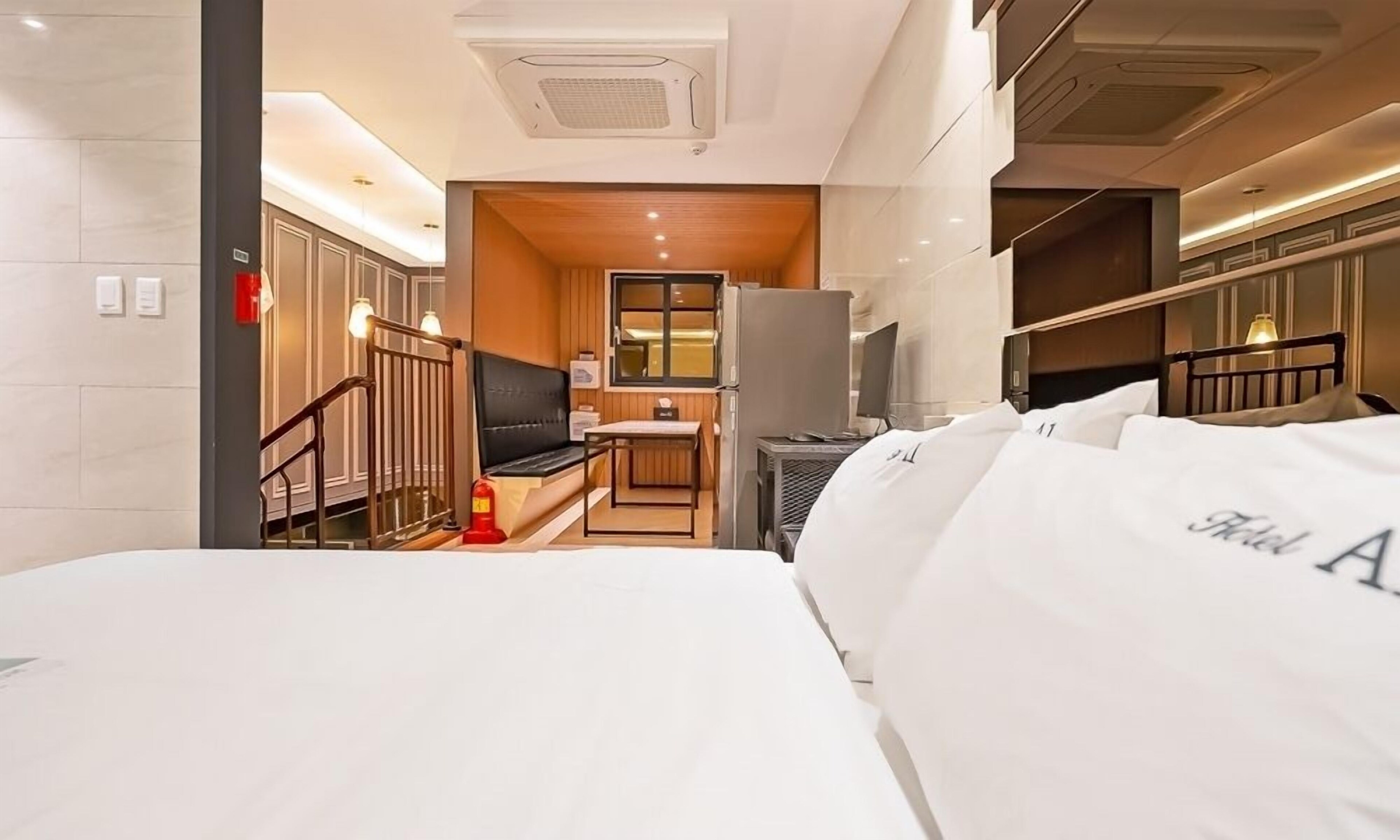 Pohang A1 Hotel Yeongildae Branch 3*