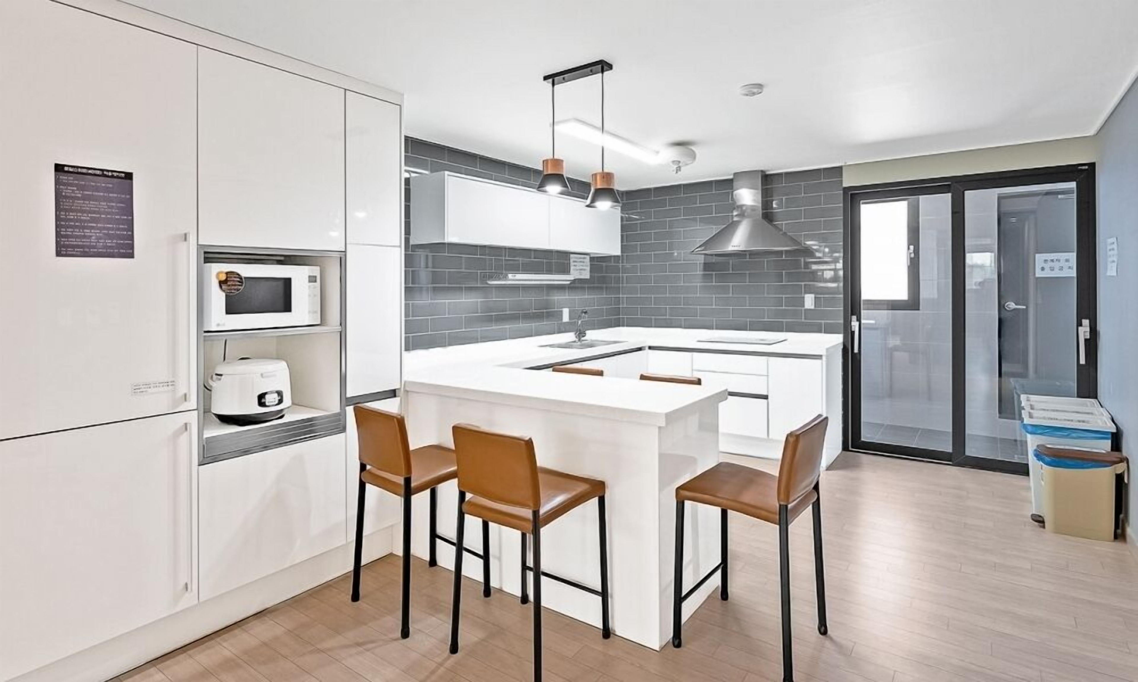 Pohang A1 Hotel Yeongildae Branch 3*