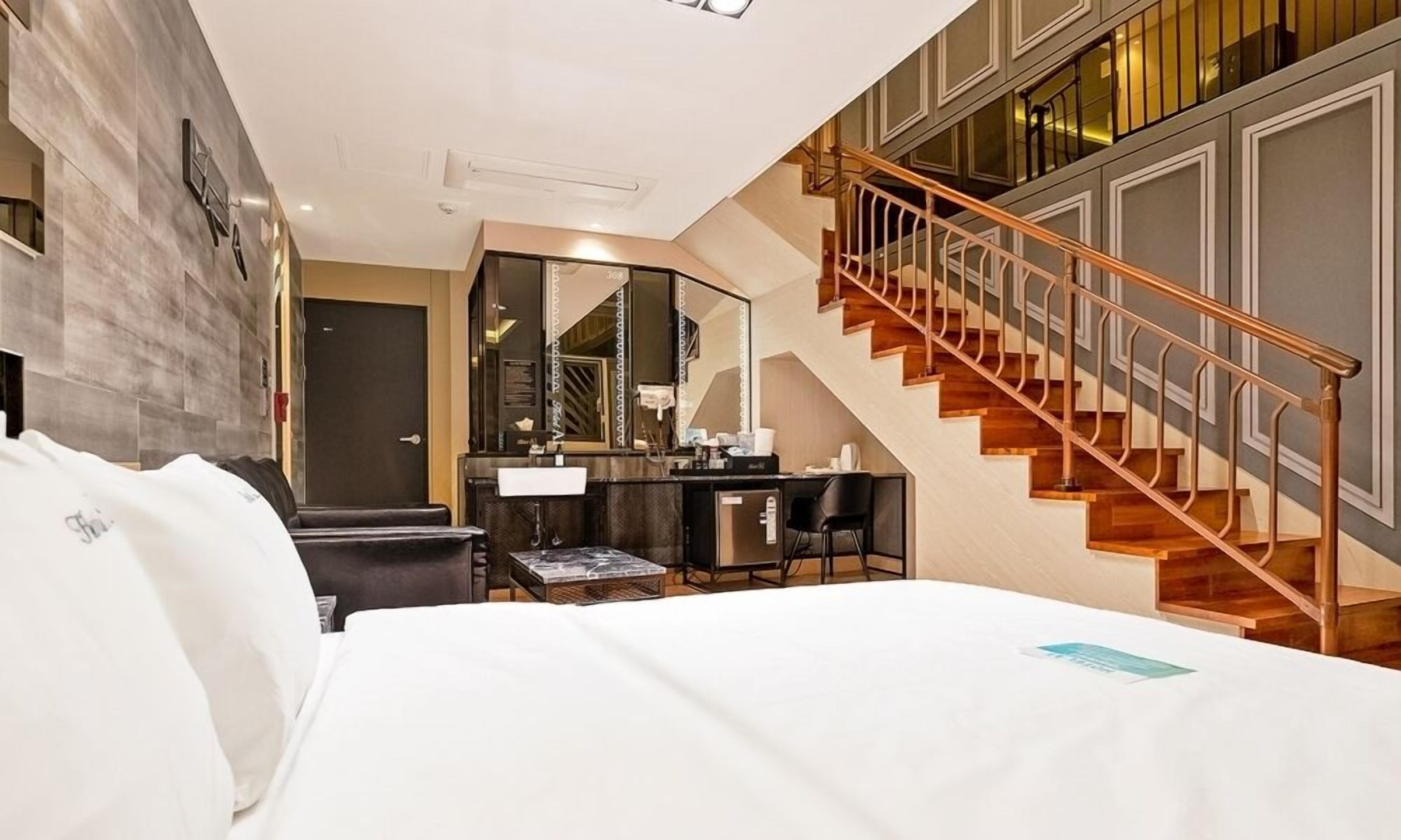 Pohang A1 Hotel Yeongildae Branch 3*