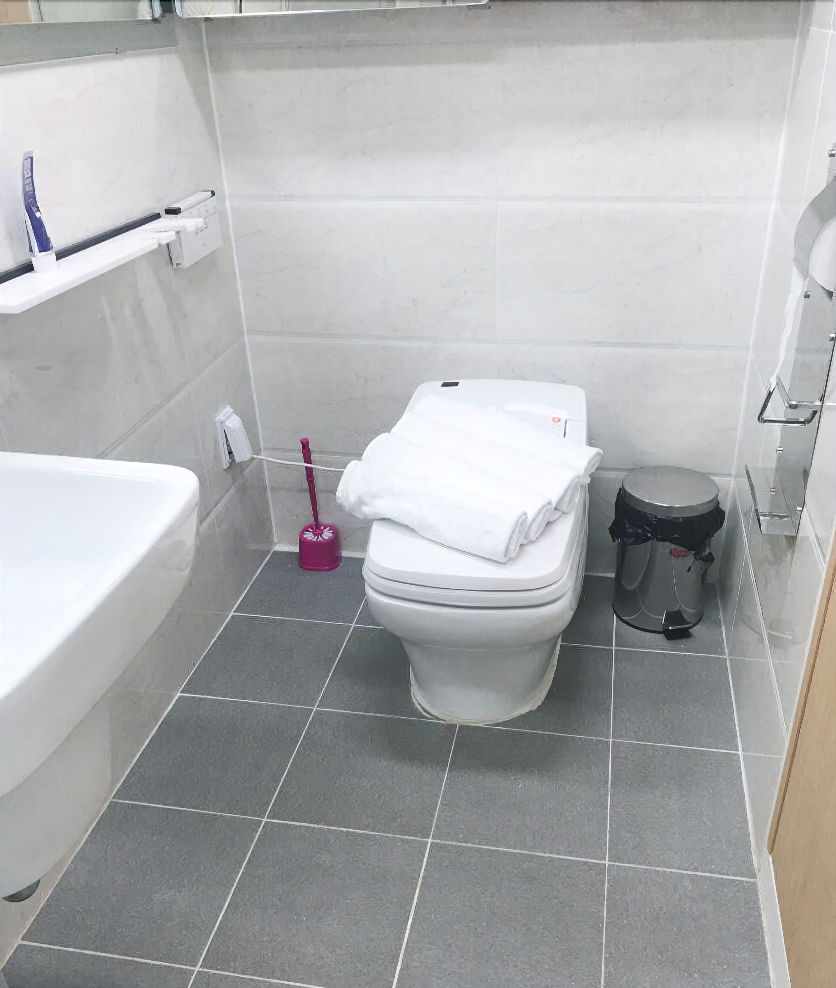 Sokcho Daemyung Heidi Pension 3*