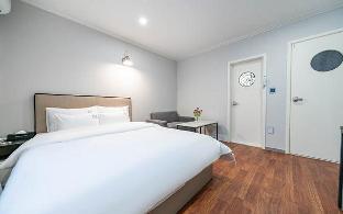 Stay Reve Sou Gyeongnam Gimhae Branch 3*
