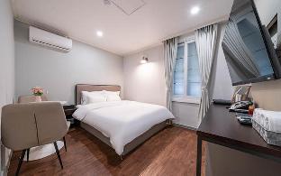 Stay Reve Sou Gyeongnam Gimhae Branch 3*