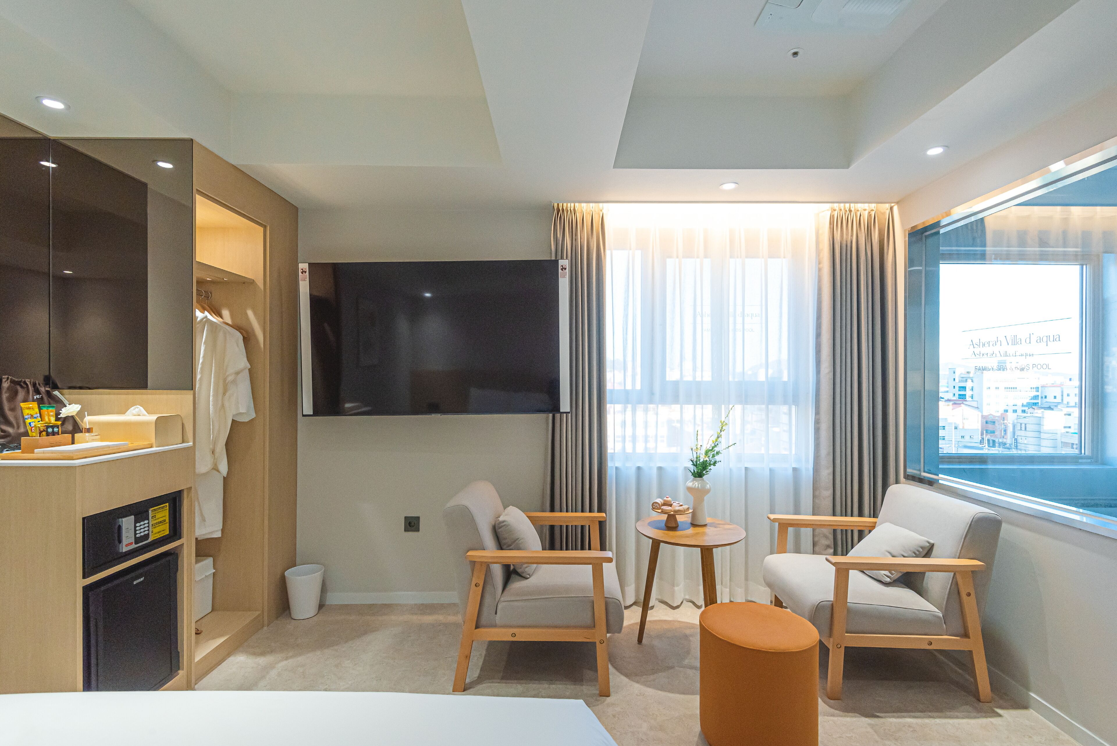 Asherah Villard Aqua Business Hotel 2*