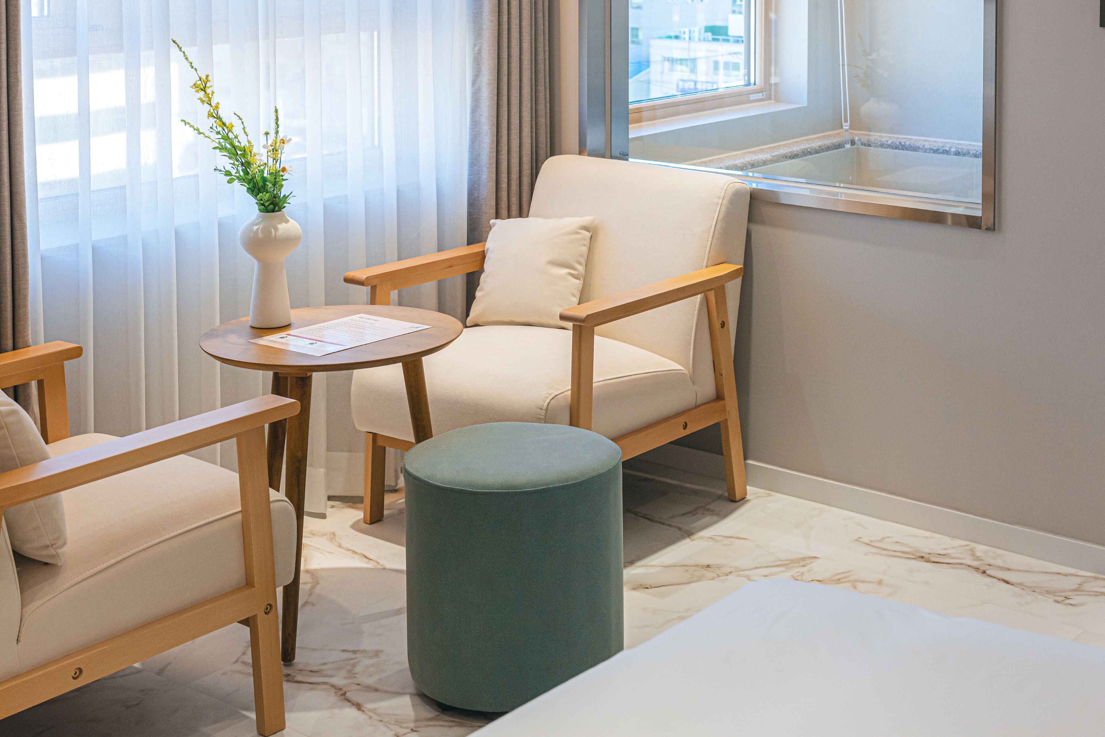 Asherah Villard Aqua Business Hotel 2*