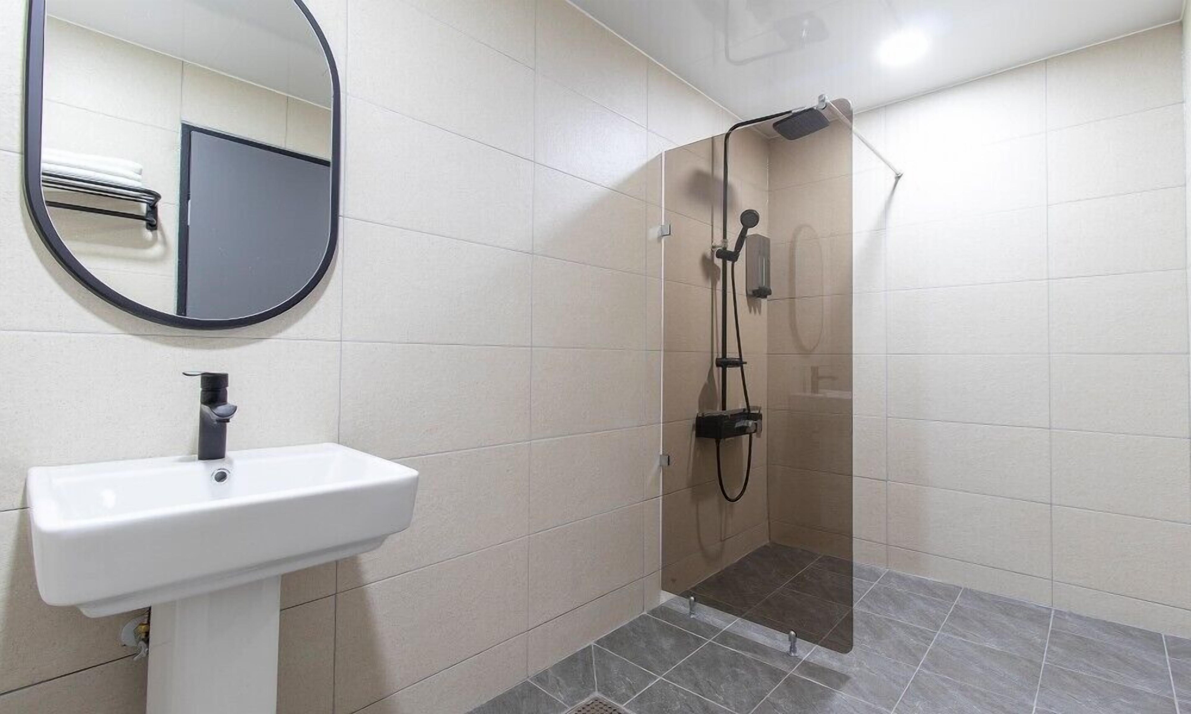 Hwaseong Stay13 Hotel 2*