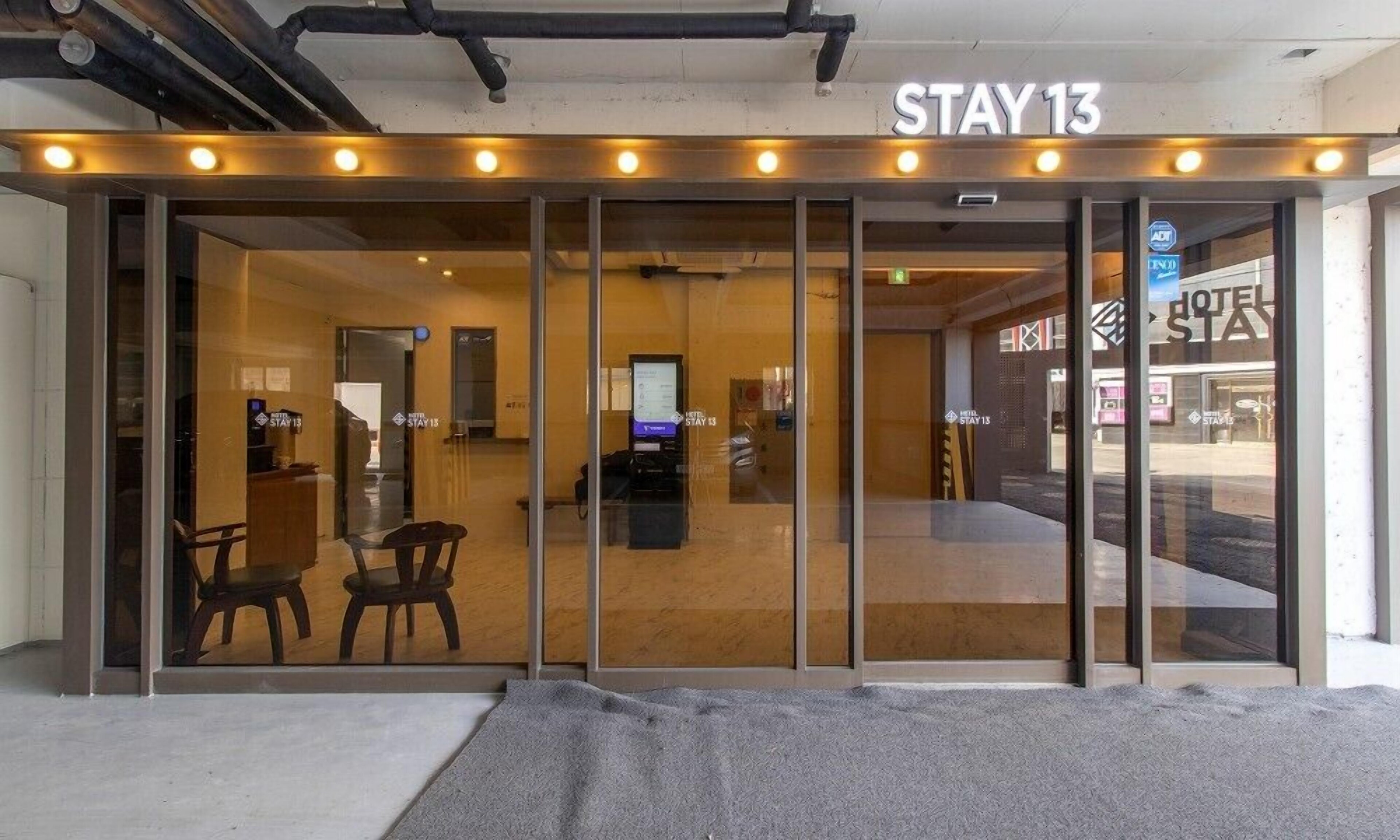 Hwaseong Stay13 Hotel 2*