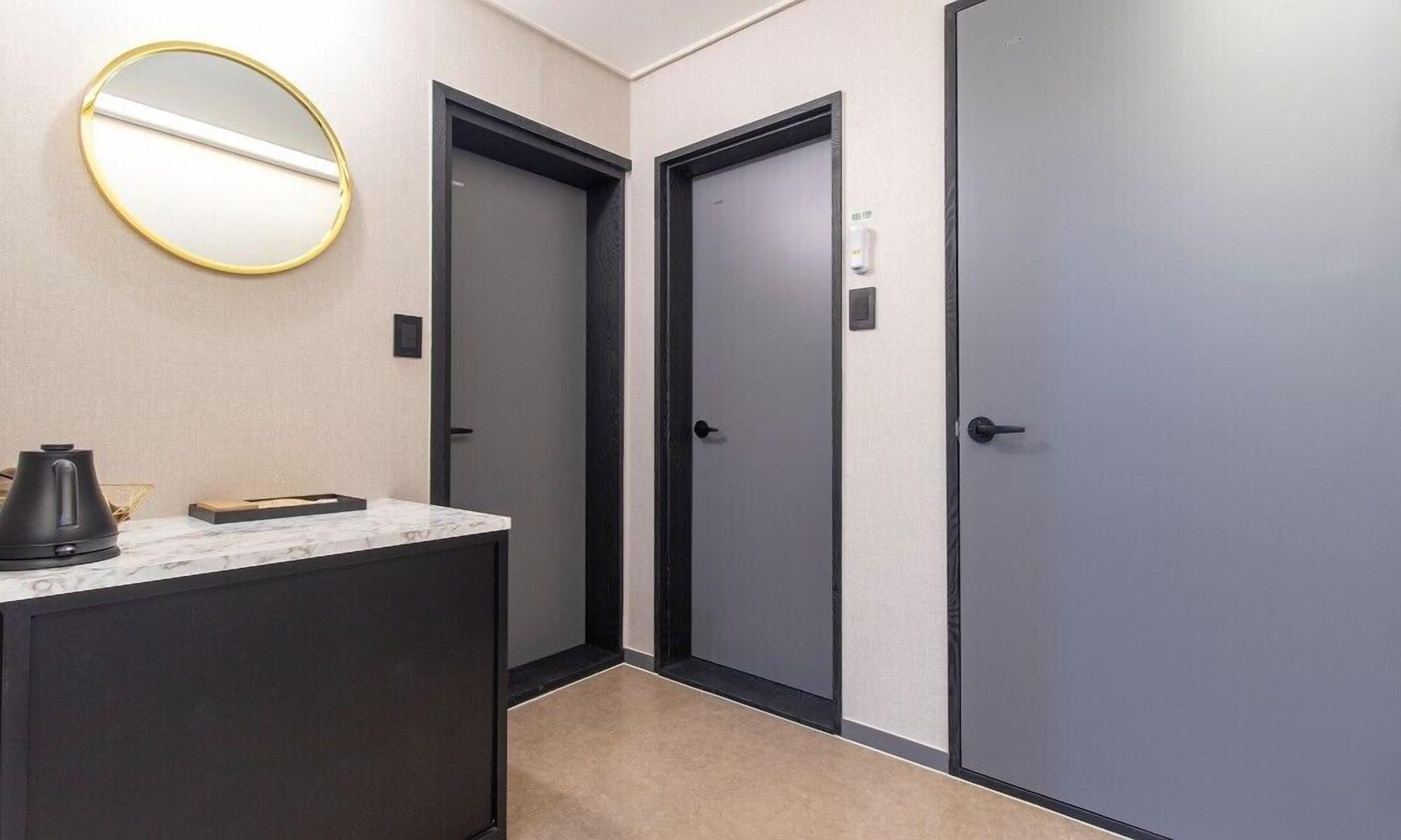 Hwaseong Stay13 Hotel 2*