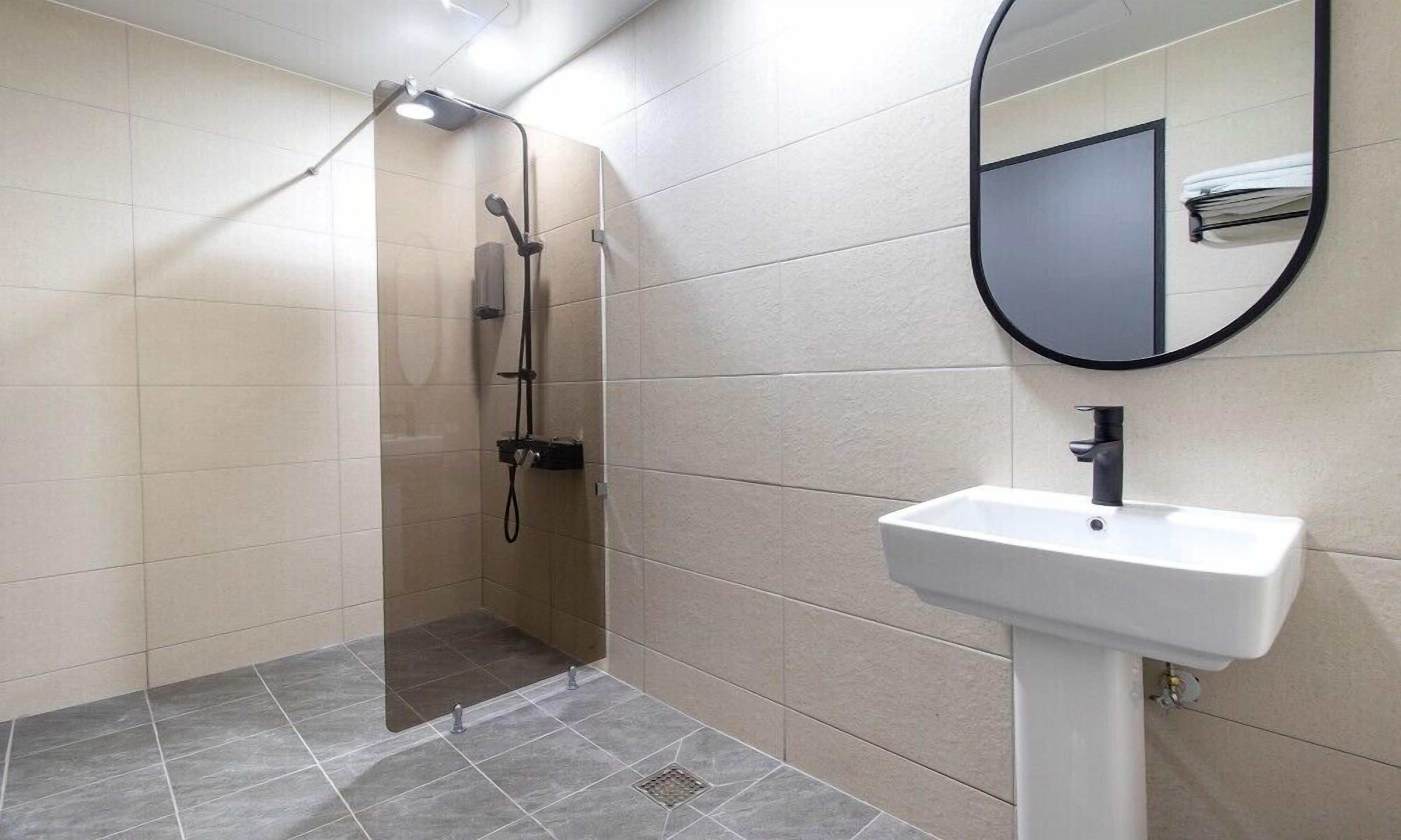 Hwaseong Stay13 Hotel 2*