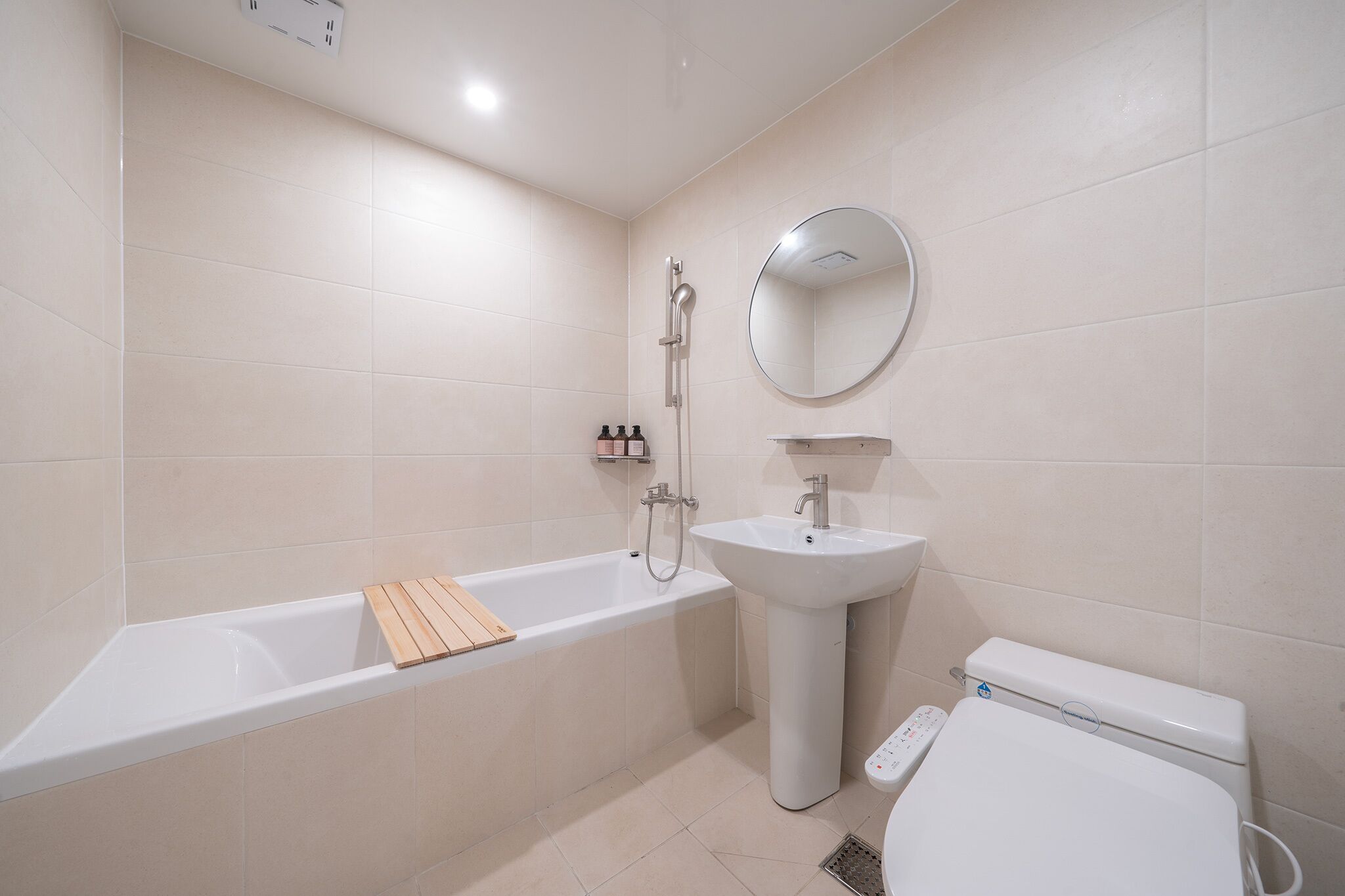 Anook Hotel Ilsan 2*