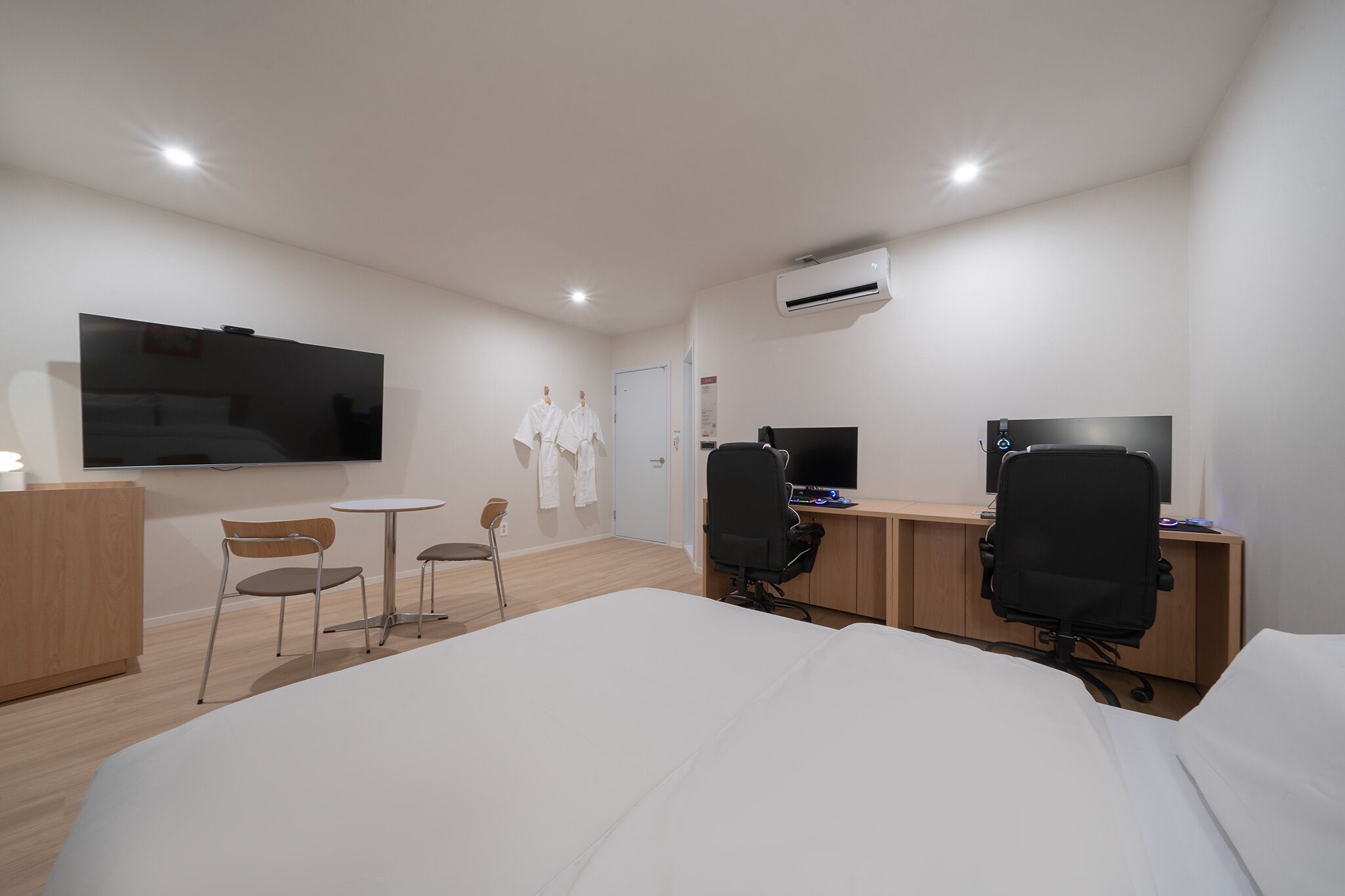 Anook Hotel Ilsan 2*