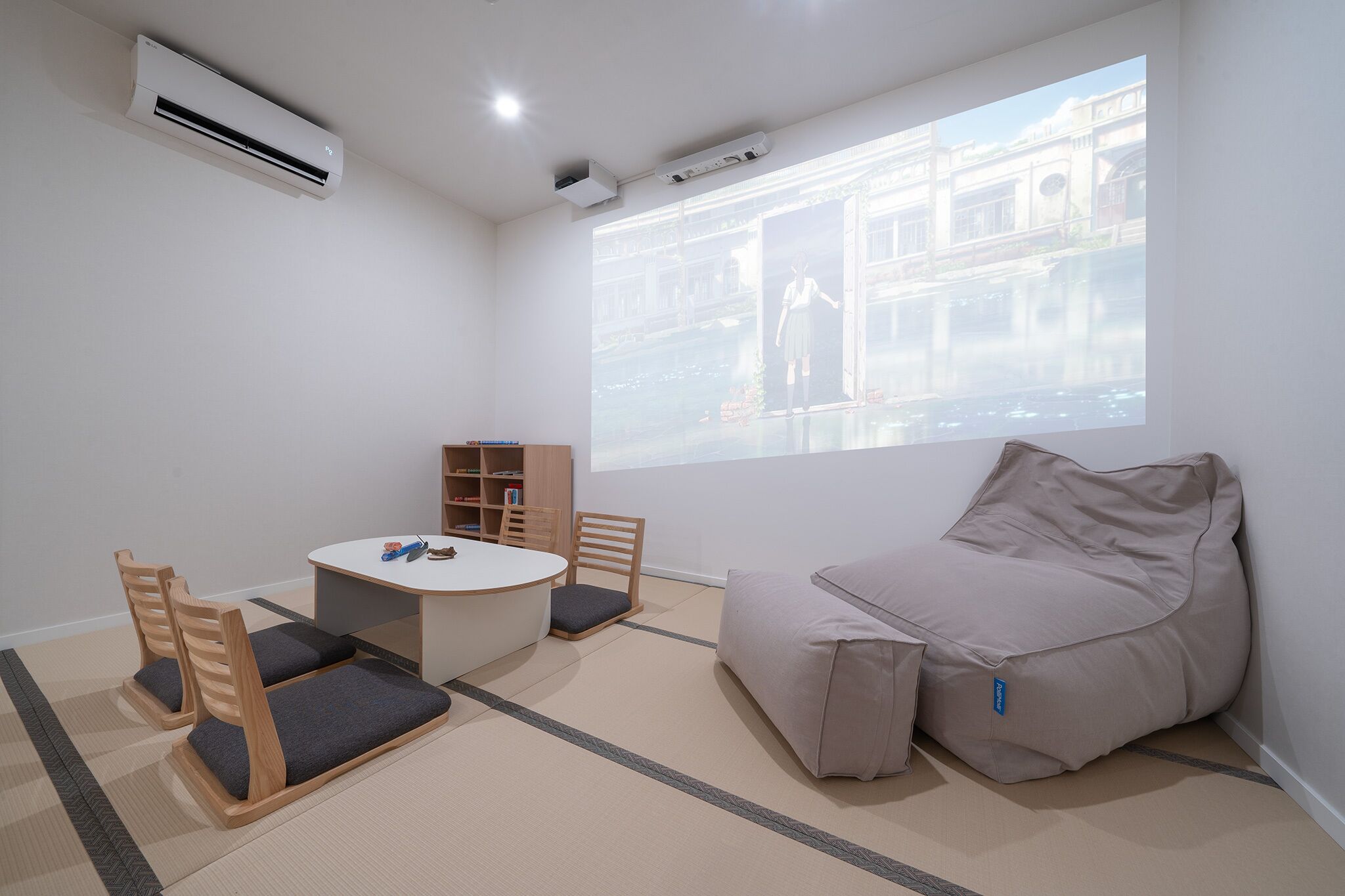 Anook Hotel Ilsan 2*