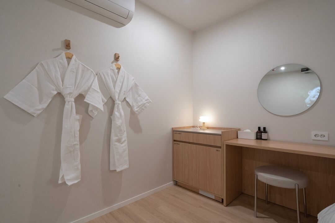 Anook Hotel Ilsan 2*