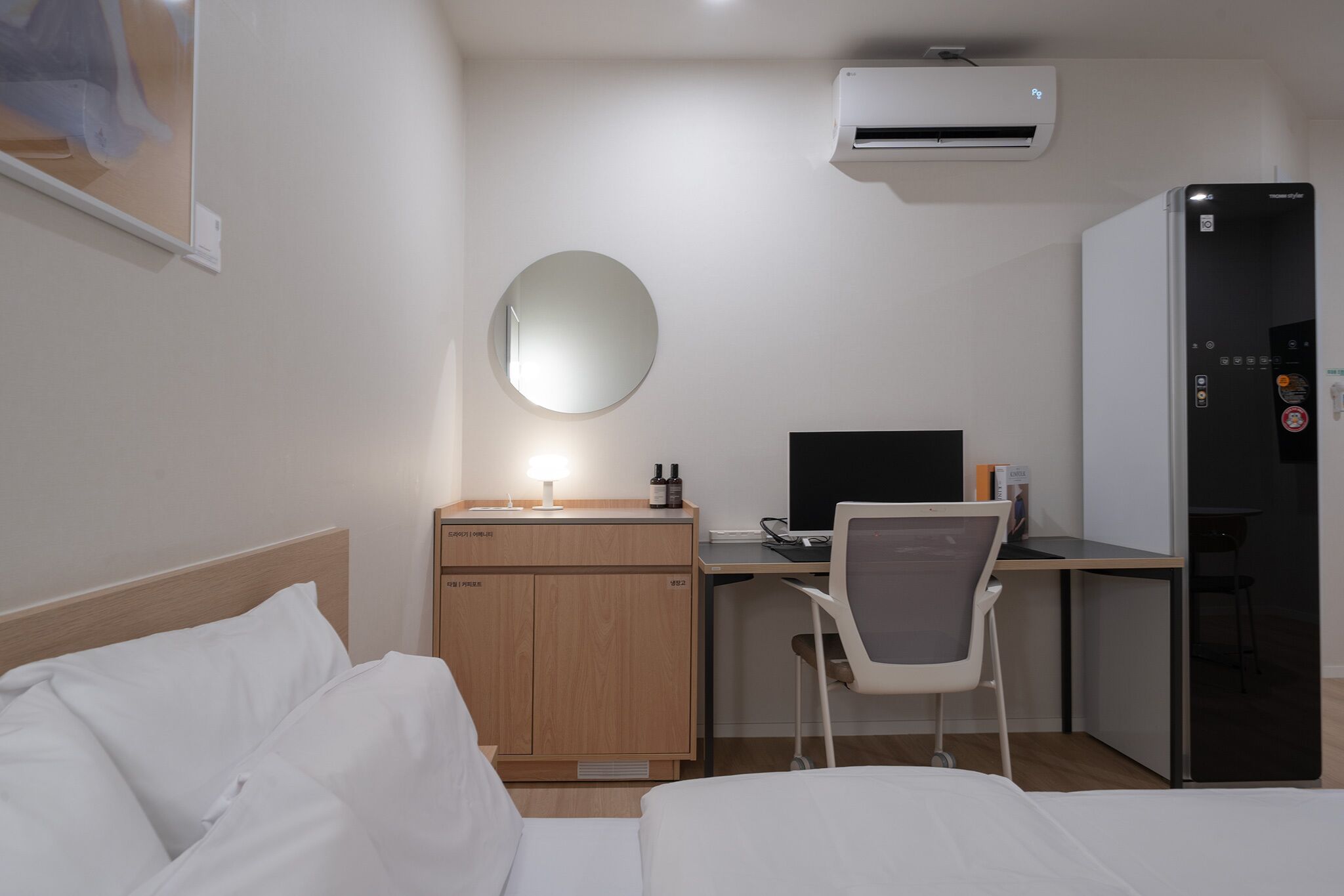 Anook Hotel Ilsan 2*