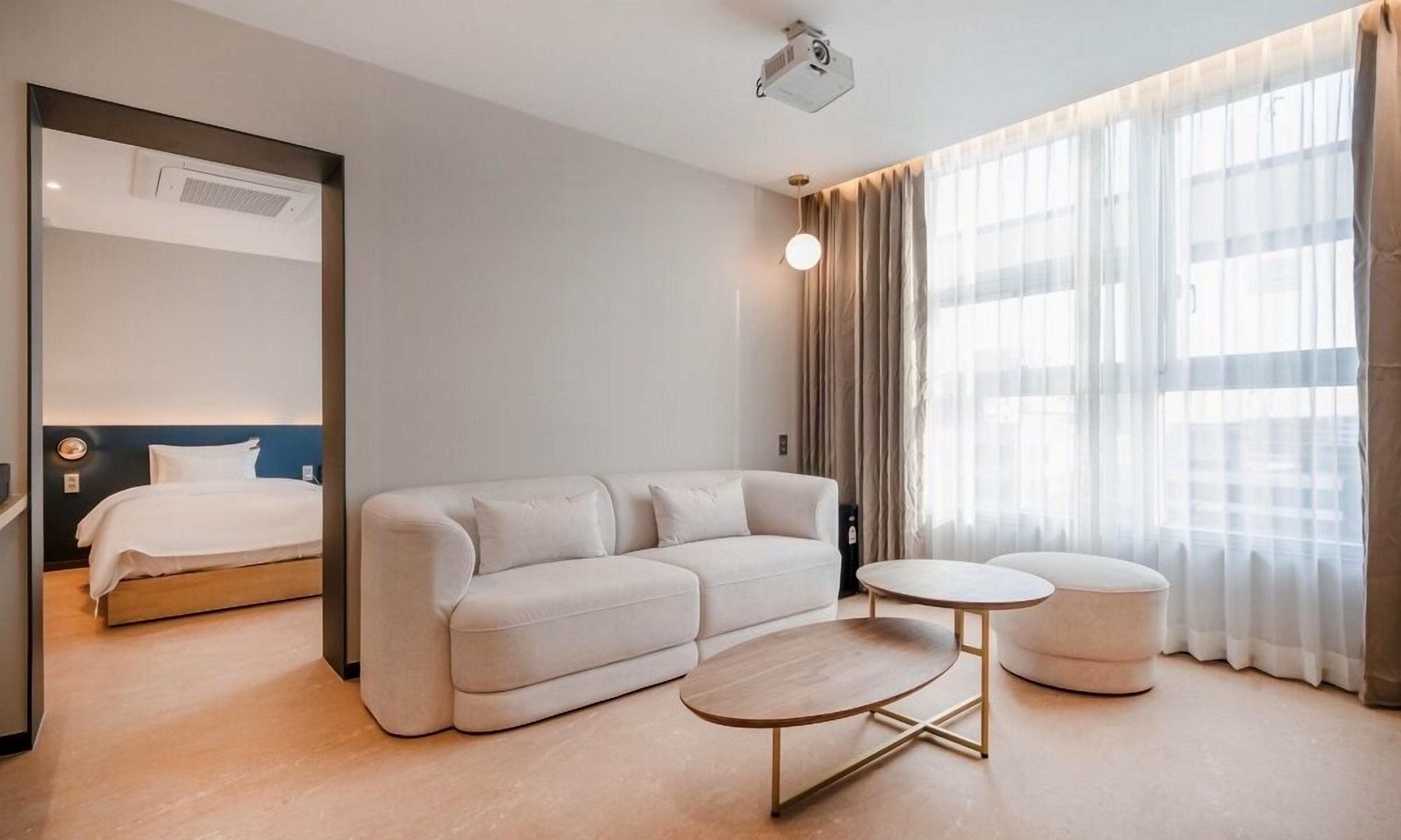 Siheung No25 hotel Geobuksum 2*