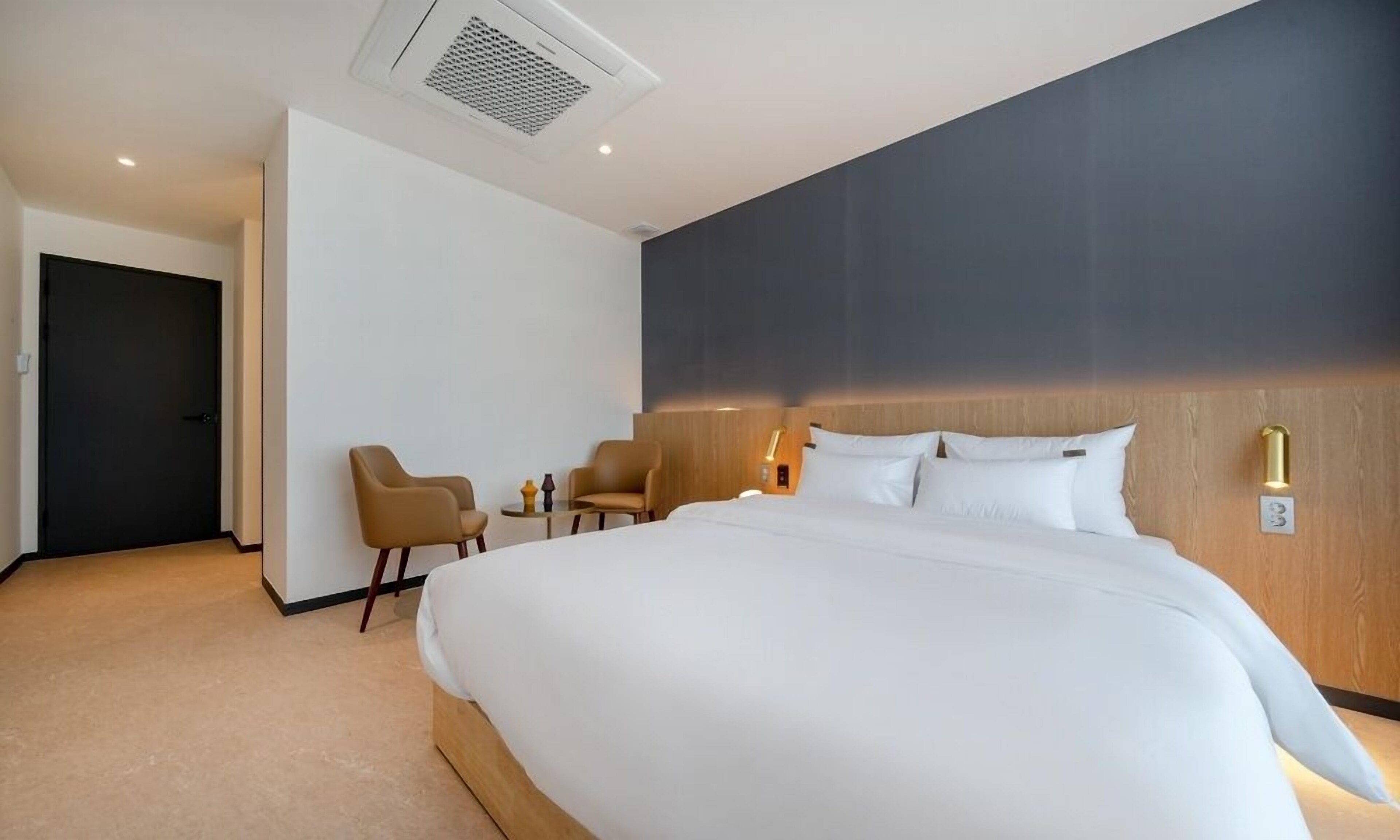 Siheung No25 hotel Geobuksum 2*