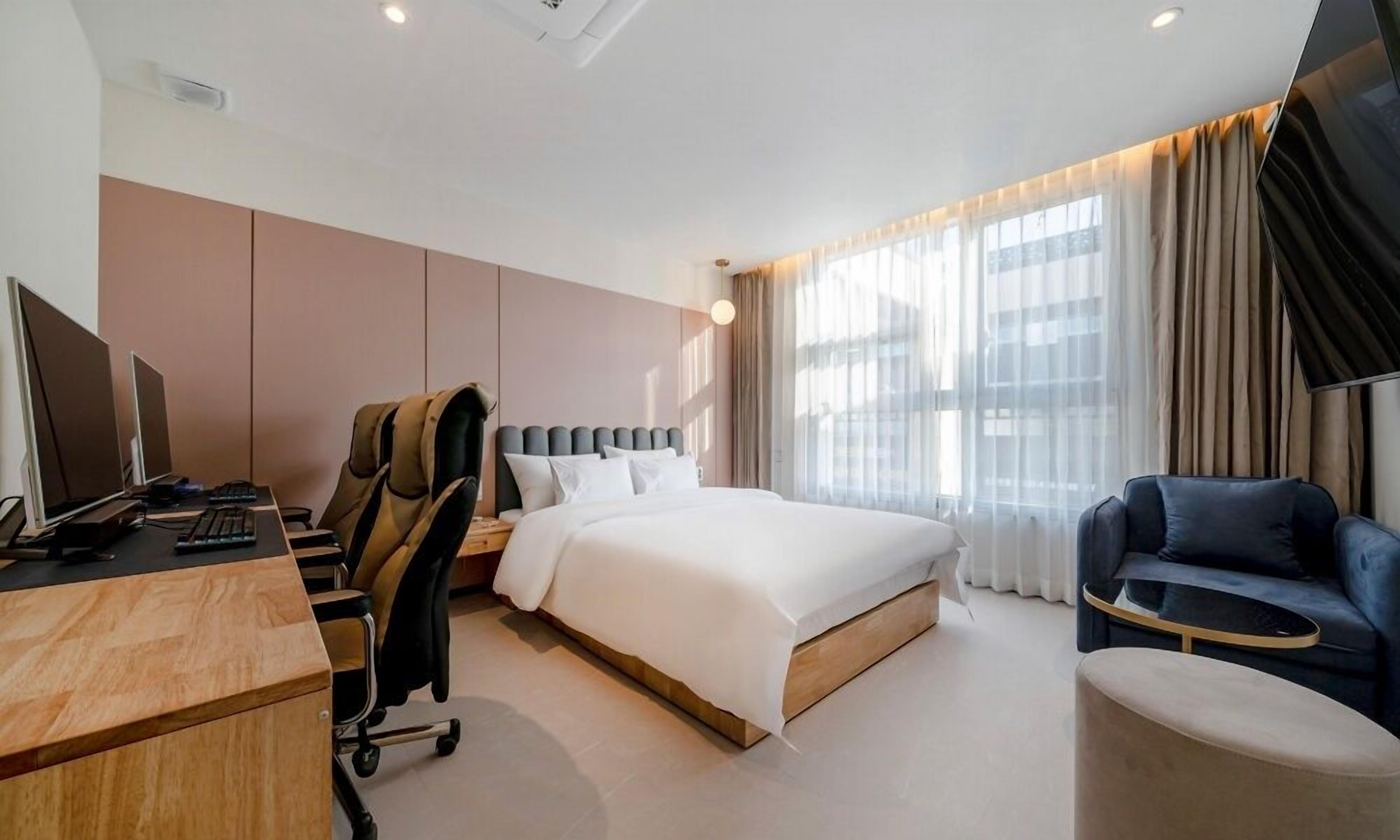 Siheung No25 hotel Geobuksum 2*