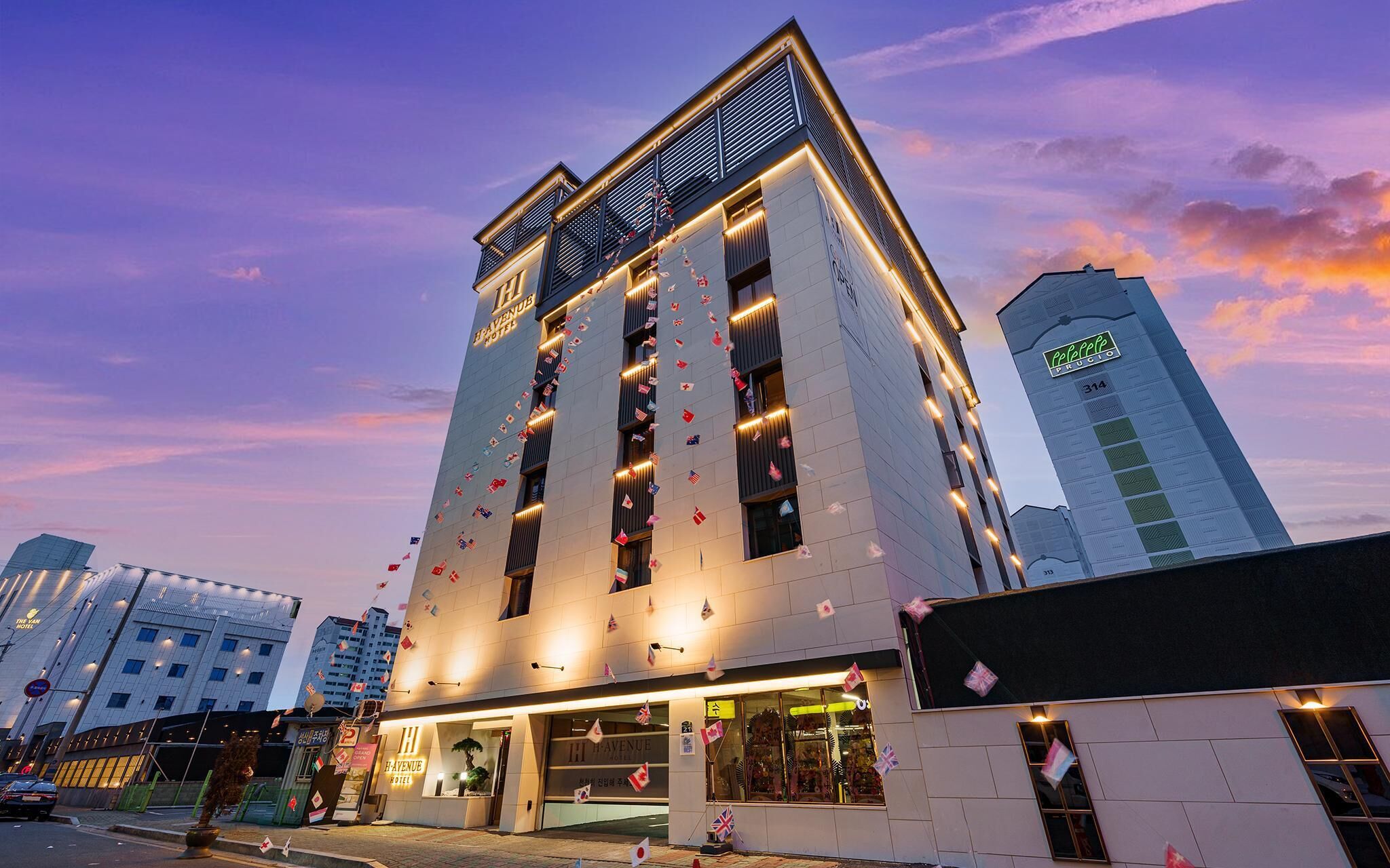 H Avenue Gimhae Samgye 0*